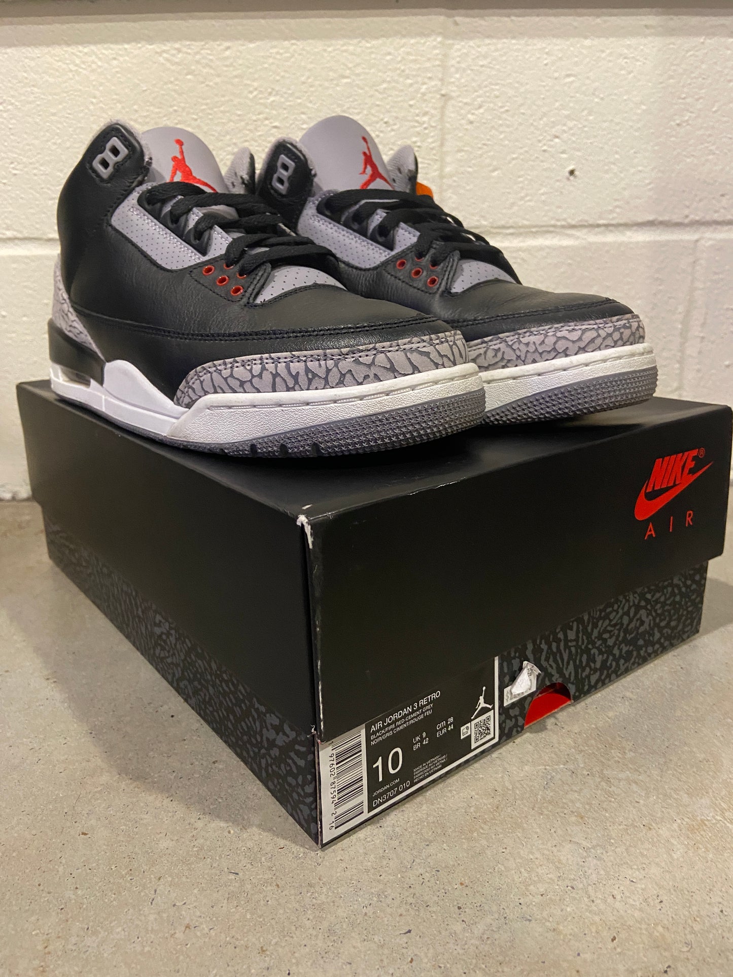 Preowned Jordan 3 Retro OG Black Cement (2024) Sz 10M/11.5W