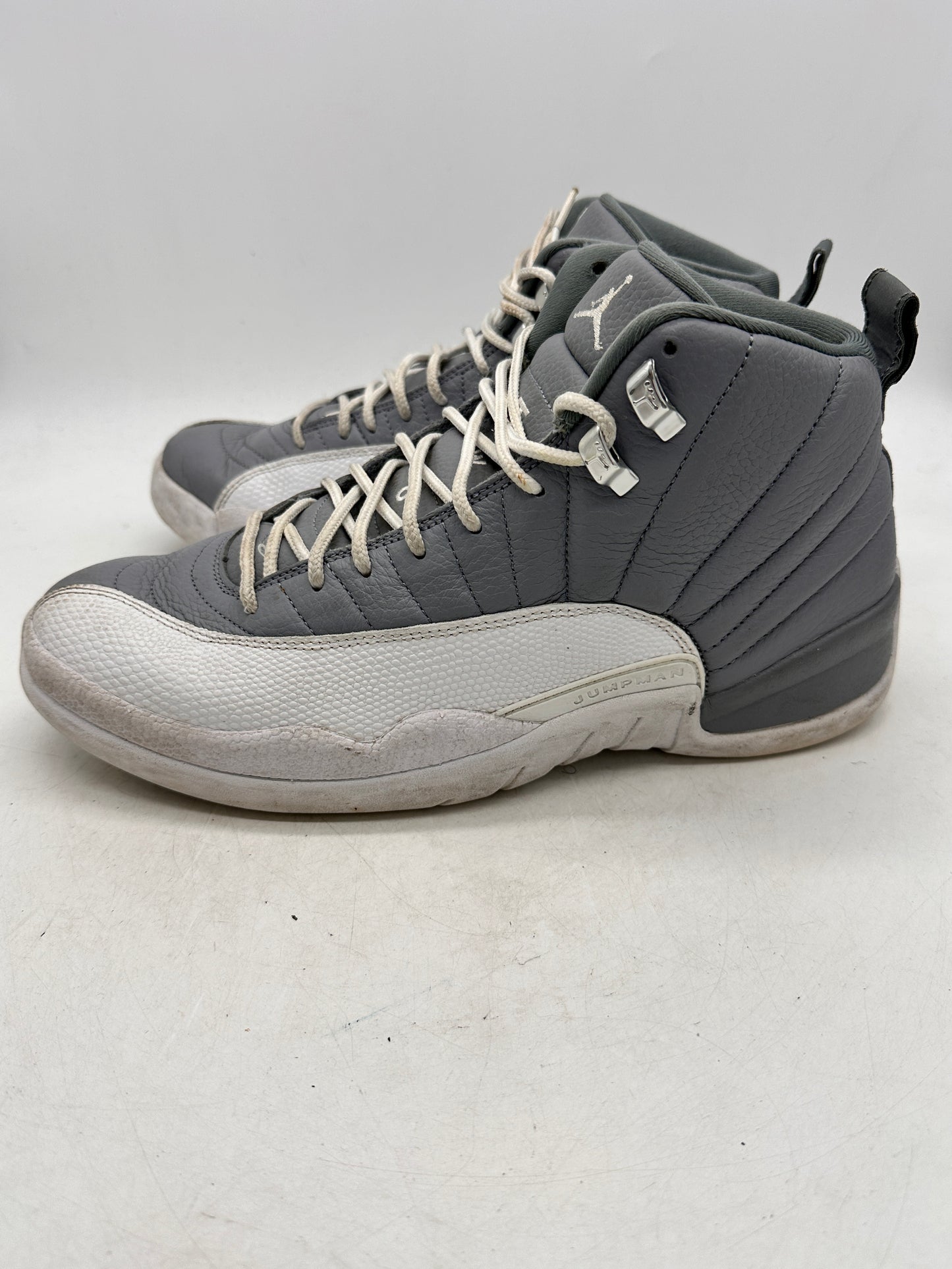 Preowned Jordan 12 Retro Stealth Sz 11.5M/13W  CT8013-015