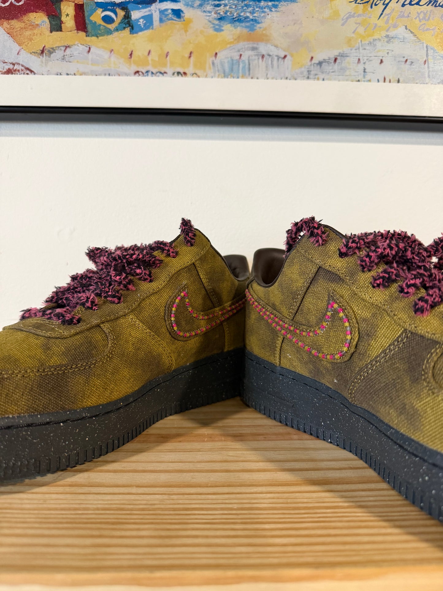 Preowned Nike Air Force 1 Low '07 QS Boucle Desert Moss Fierce Pink Sz 10.5M/12W