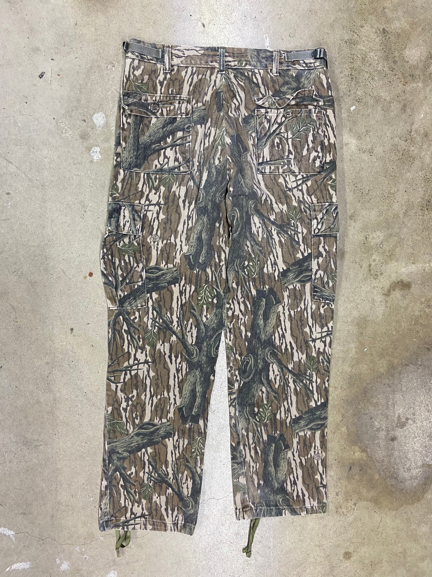 VTG Camo Mossy Oak Bark Cargo Sz 34x30