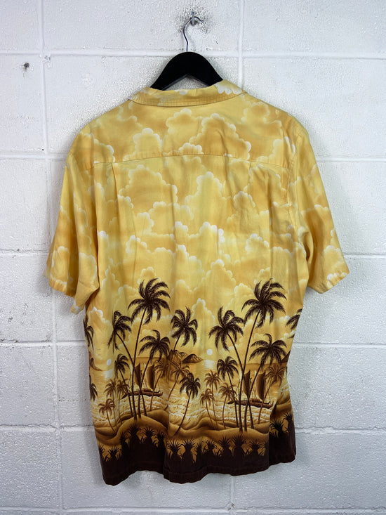 VTG Hooters Lu-Owl Hawaiian Shirt