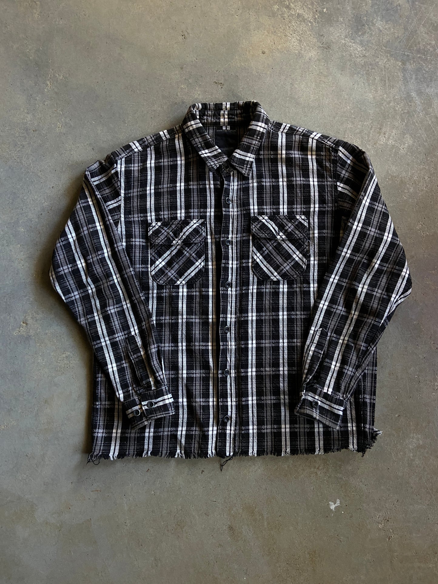 VTG 2003 Neighborhood Heavyweight Button Up Sz Medium
