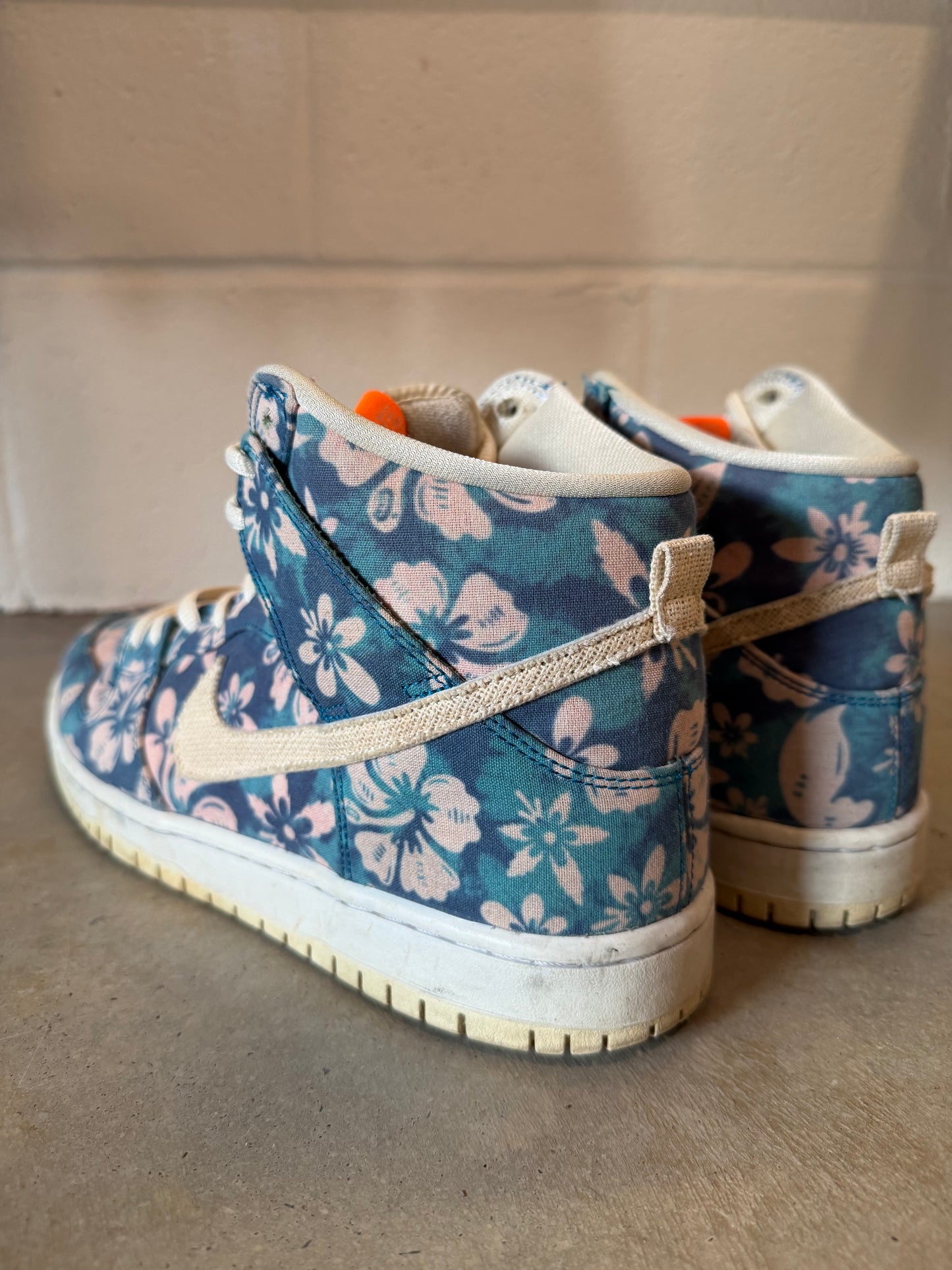 Preowned Nike SB Dunk High Hawaii Sz 10M/11.5W
