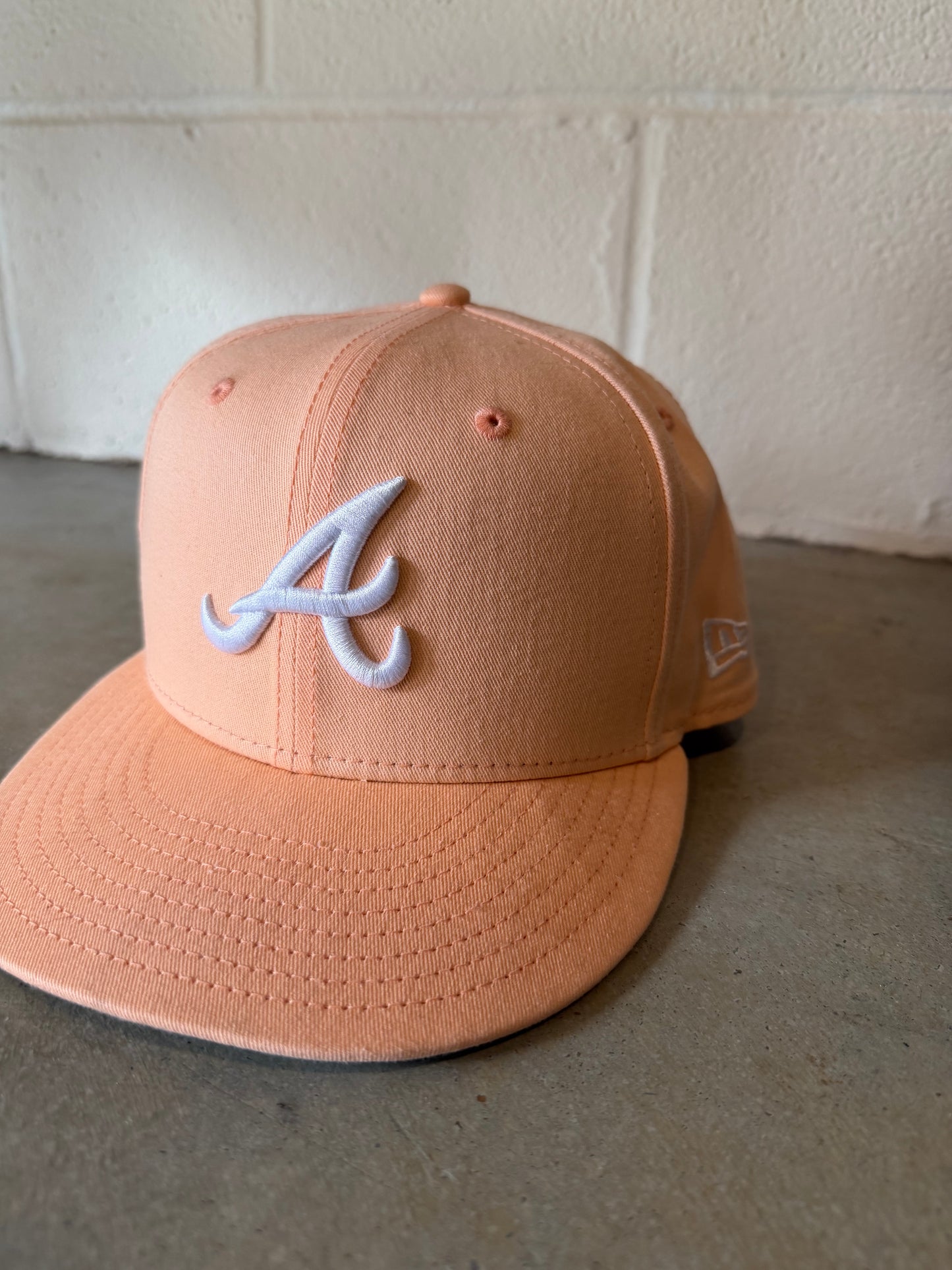 New Era Atlanta Braves Peach Fitted Hat Sz 7 3/8