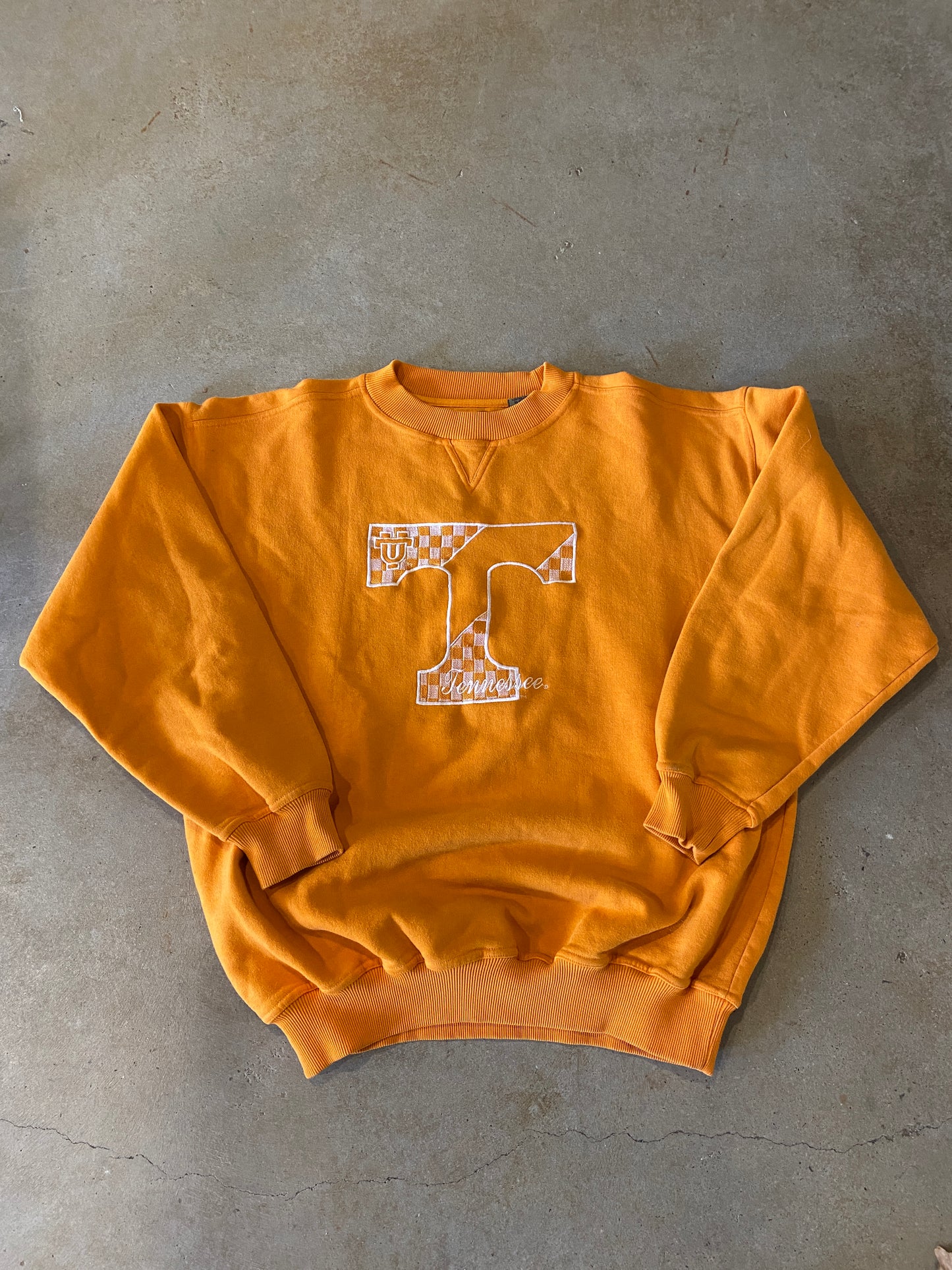 VTG Tennessee Vols Checkered Logo Sweatshirt Sz L