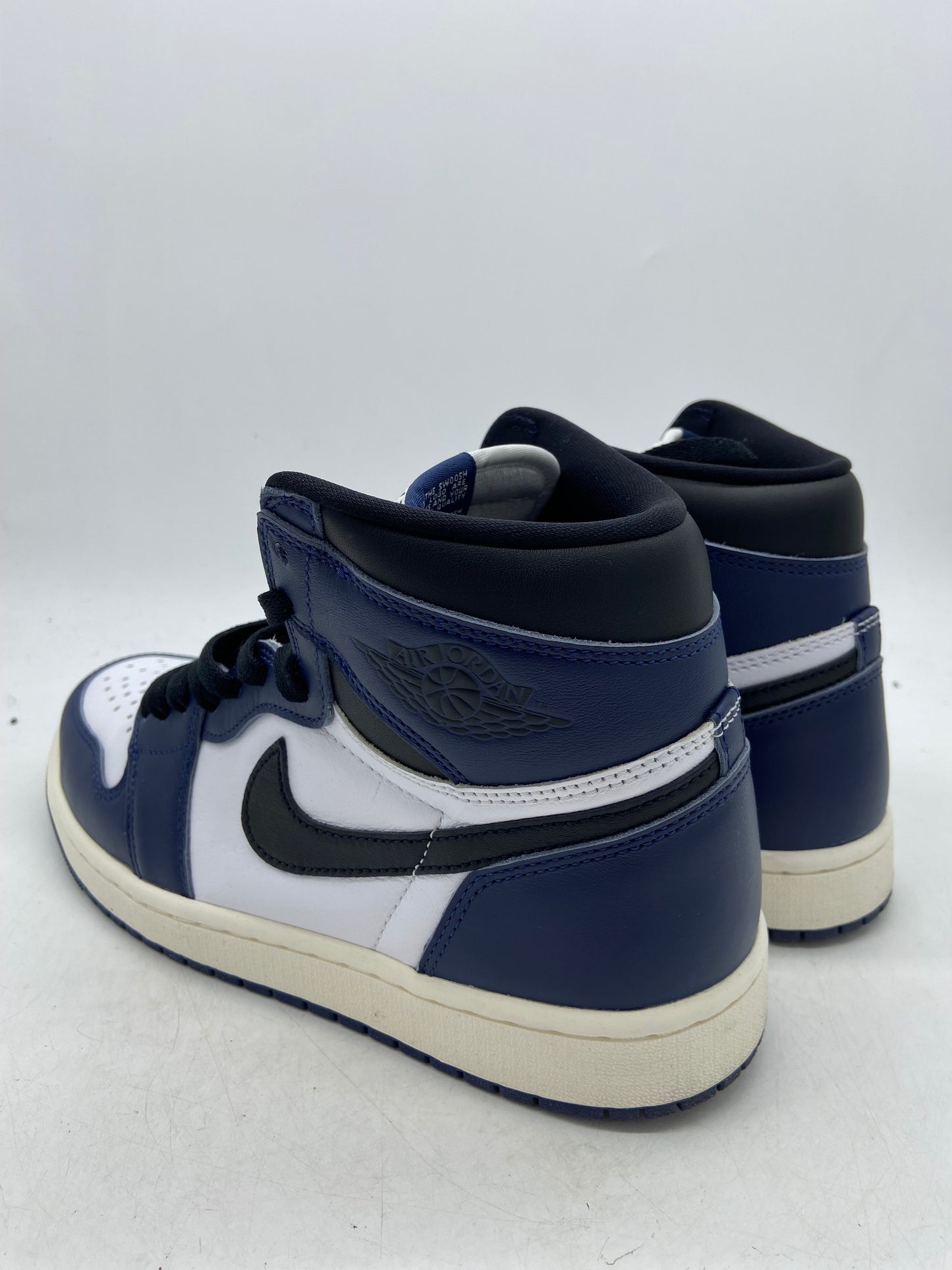 Preowned Jordan 1 Retro High OG Midnight Navy Sz 9M/10.5W