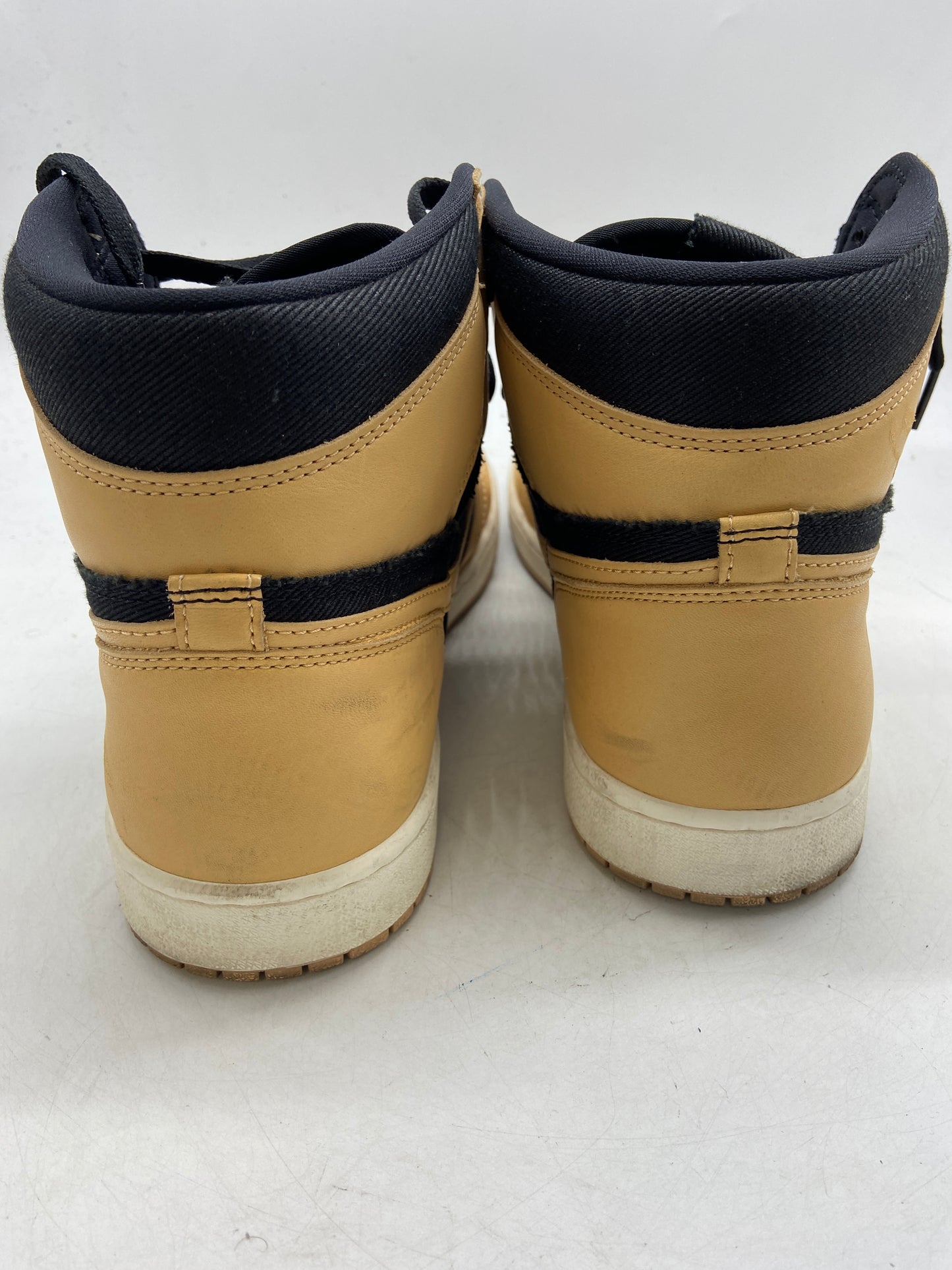 Preowned 2022 Air Jordan 1 Retro High OG 'Heirloom' Sz 13M/14.5W 555088-202