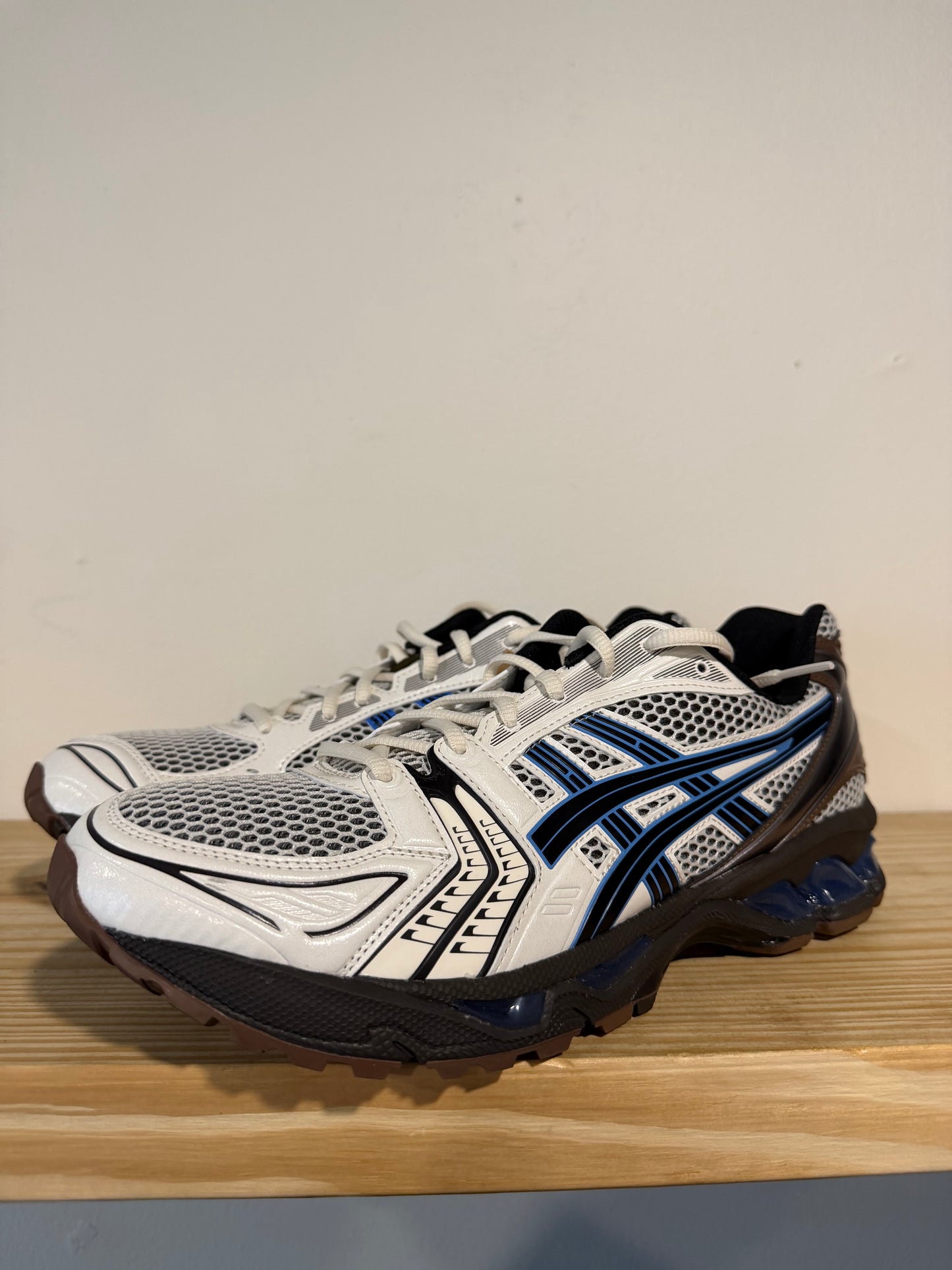 ASICS Gel Kayano 14 Cream/Blue Coast Sz 11M/12.5W