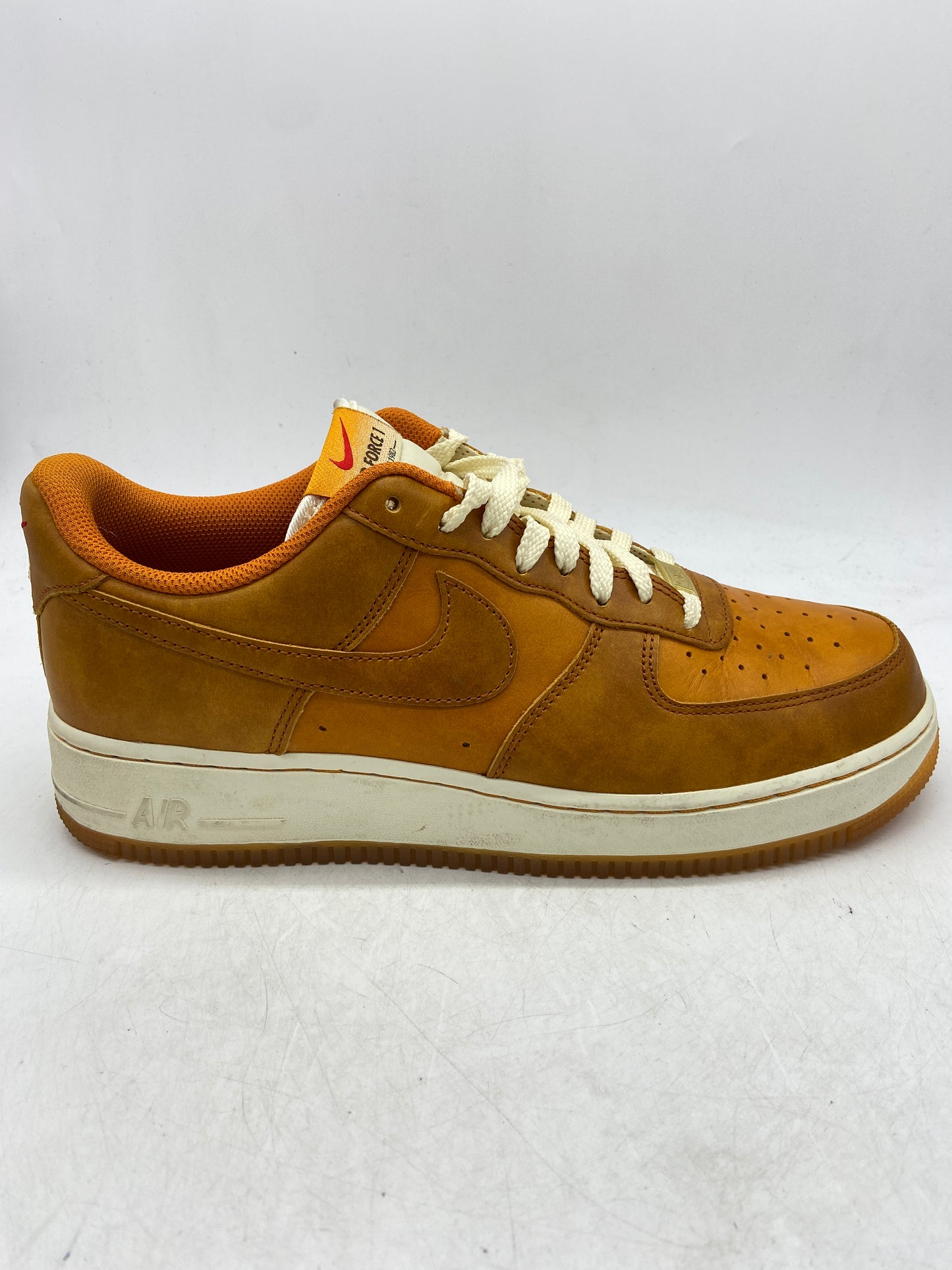 Preowned Nike Air Force 1 Low '07 LV8 Since 1982 Sz 10M/11.5W HQ3639-720