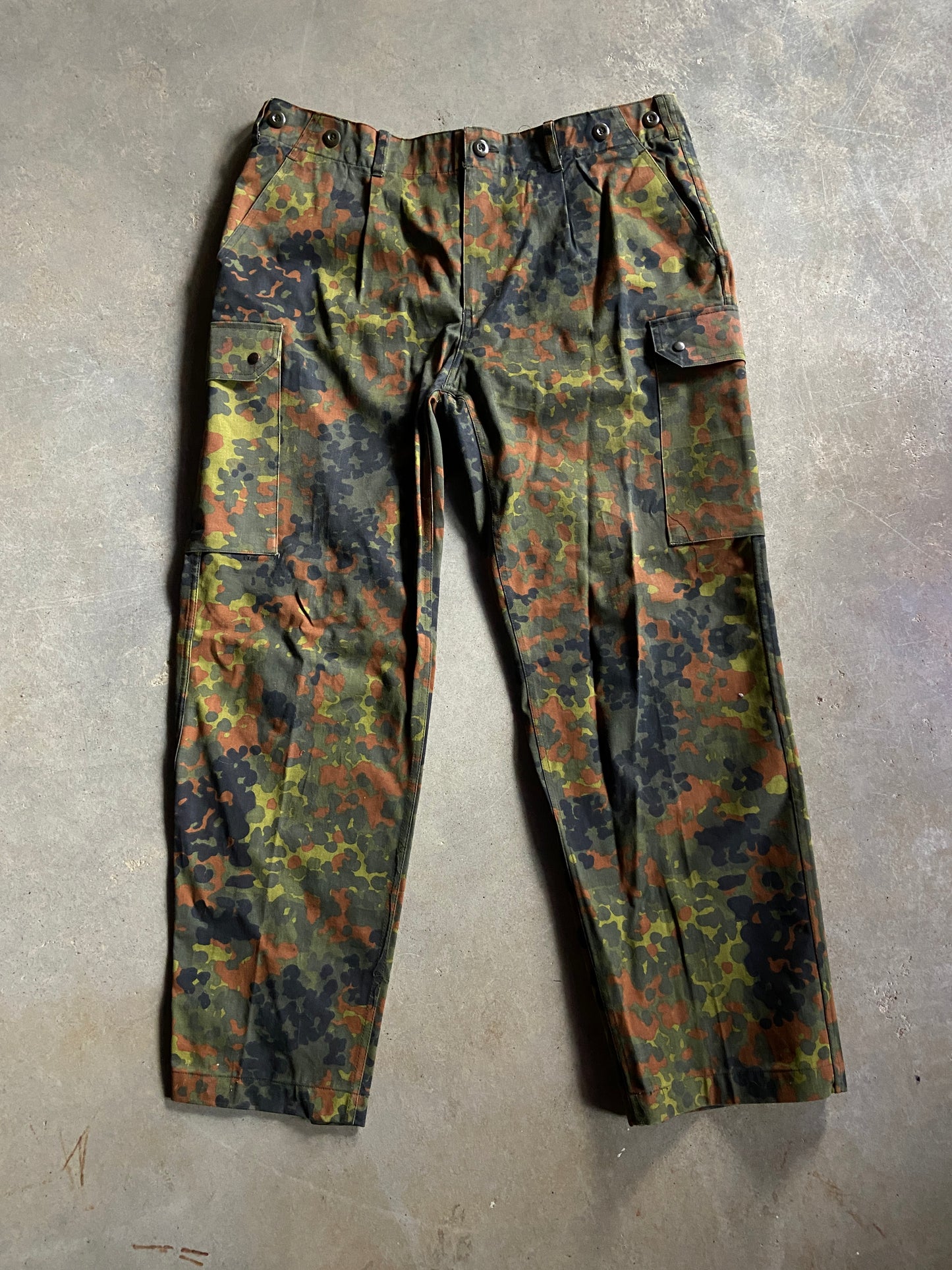 VTG 1992 Flecktarn Camo Pants Sz 40x32