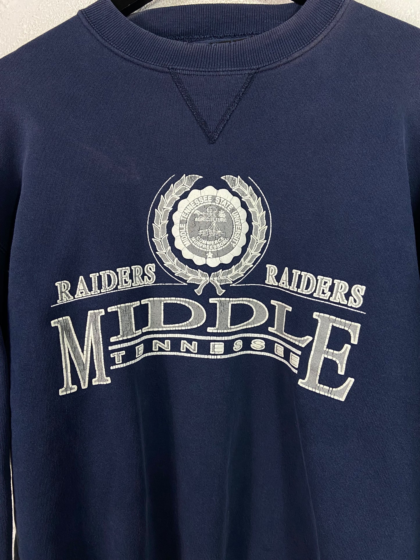 VTG MTSU Raiders Emblem Navy Crewneck Sz M