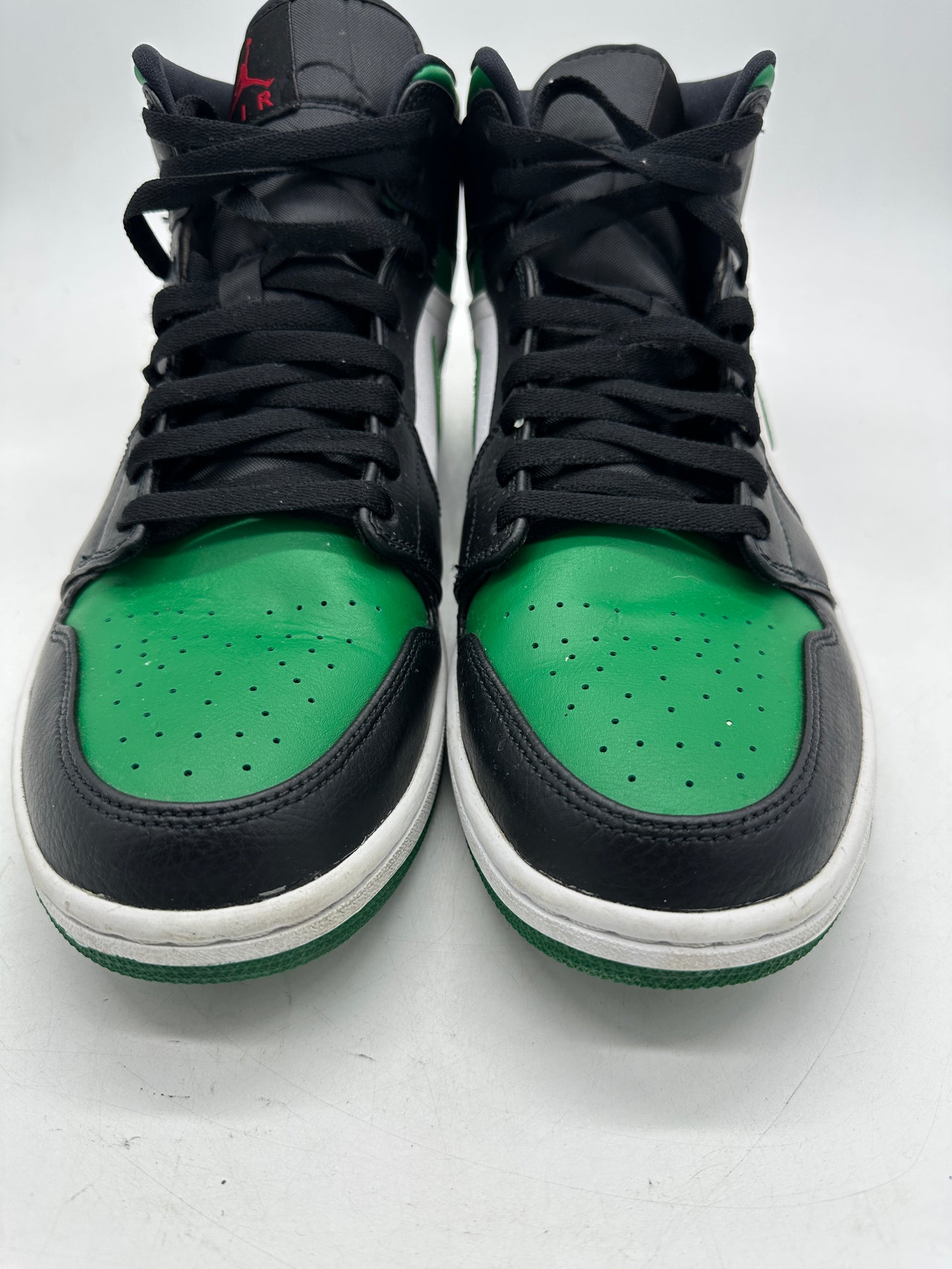 Preowned Jordan 1 Mid Green Toe Sz 13M/14.5W 554724-067