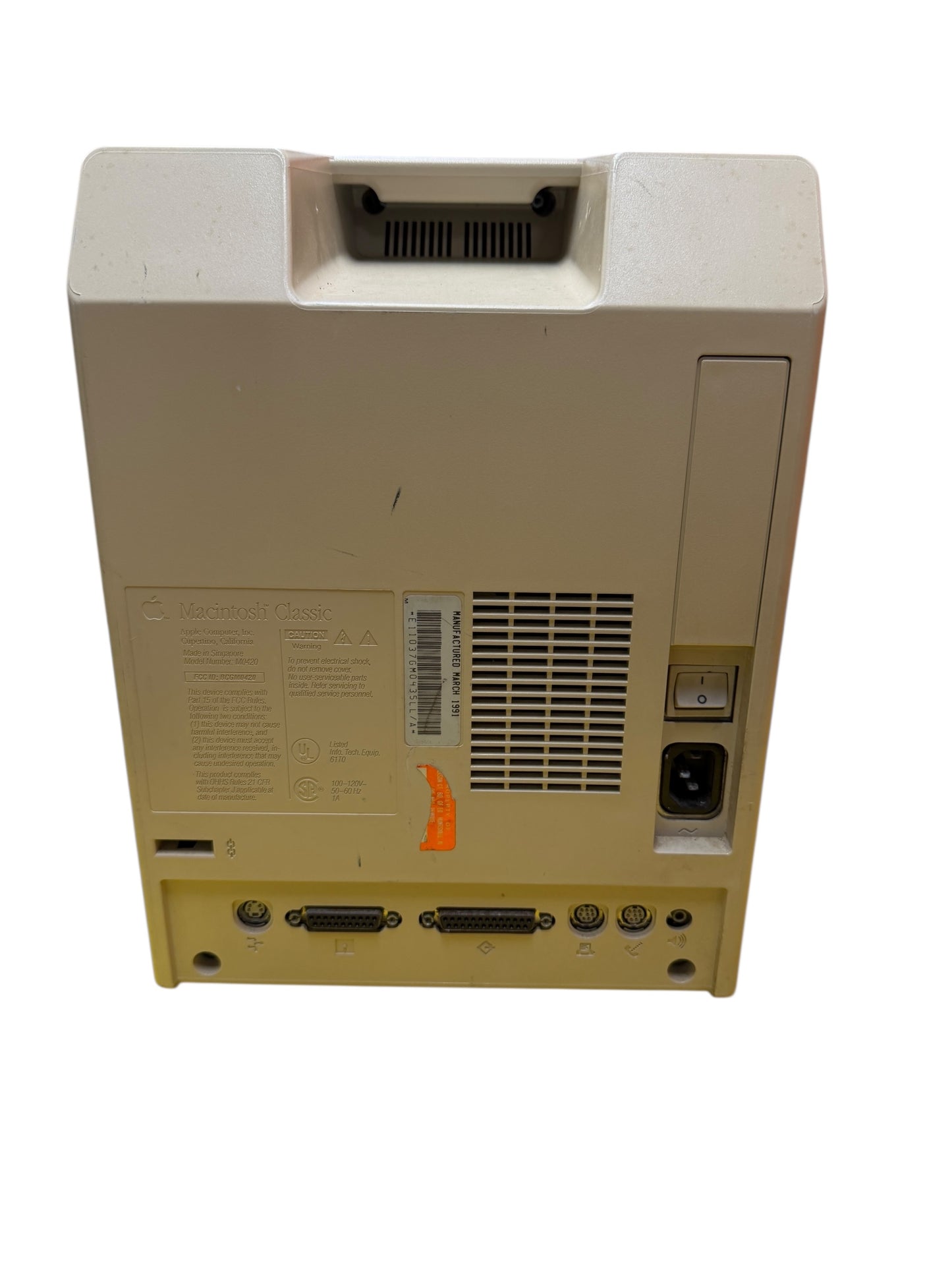 VTG 1990 Apple Macintosh Classic M0420 Computer