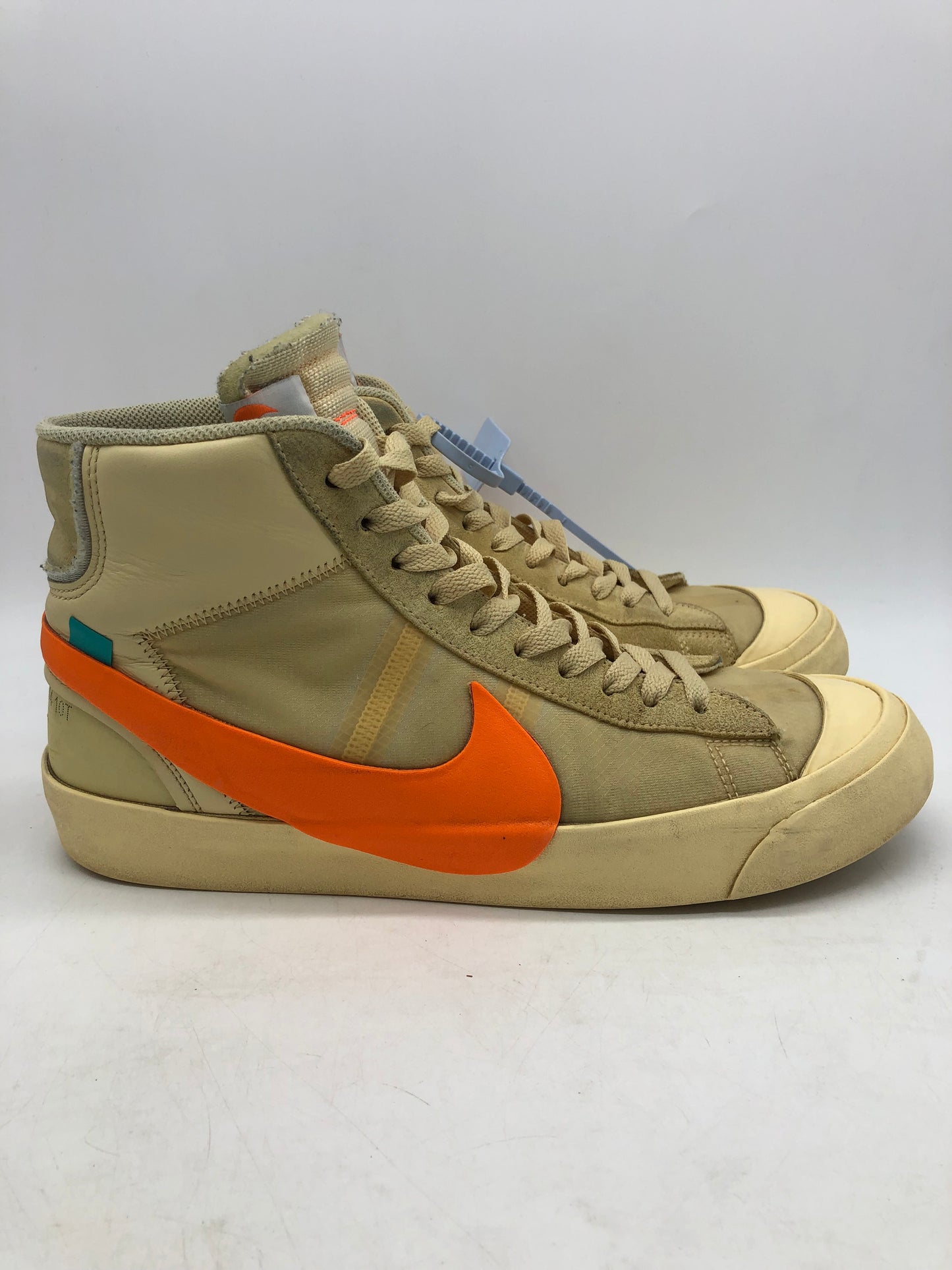 Preowned Off-White x Blazer Mid 'All Hallows Eve' Sz 10.5M/12W