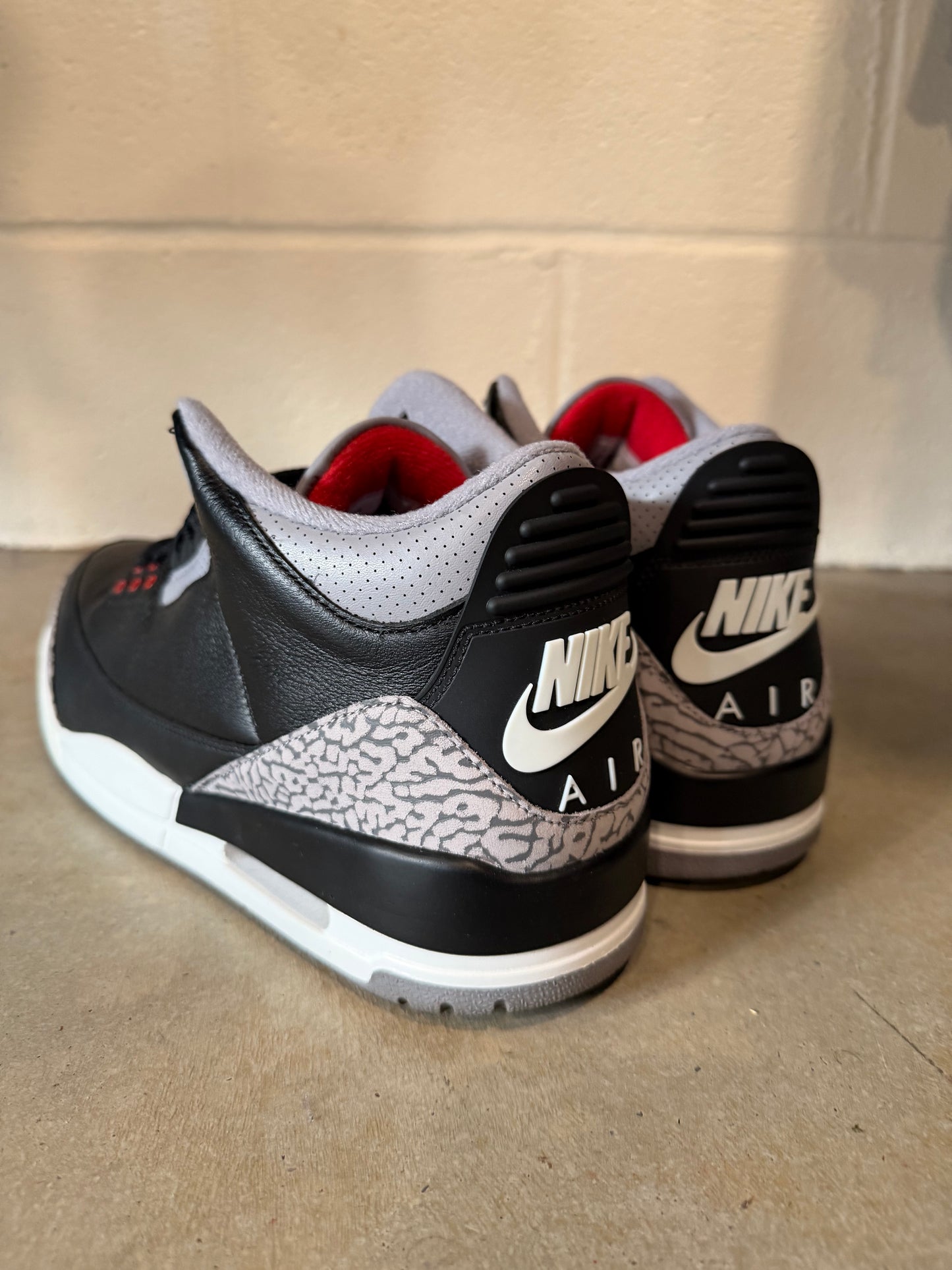 Preowned Jordan 3 Retro OG Black Cement (2024) Sz 13M/14.5W