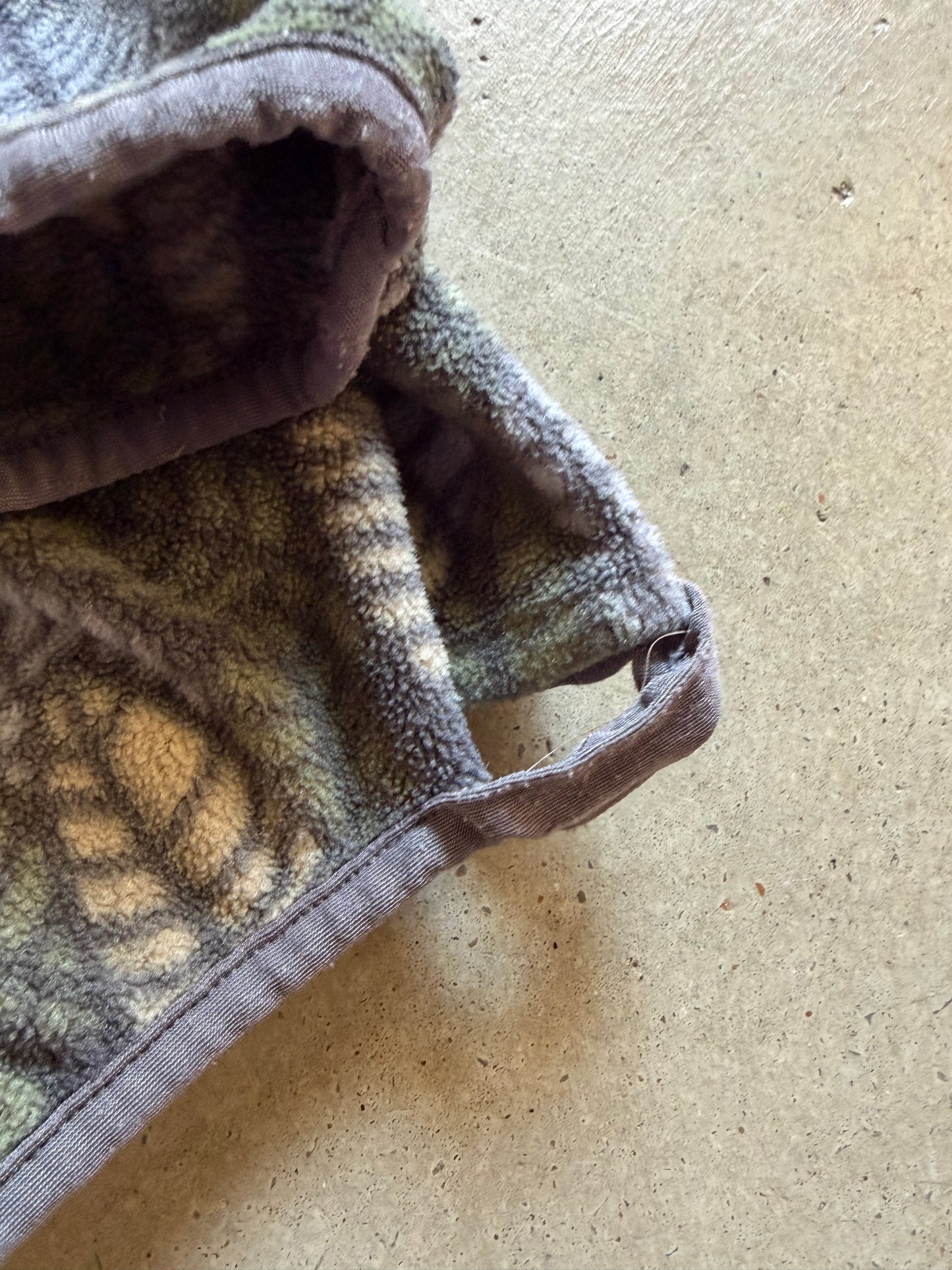 VTG Patagonia Synchilla Leaves Print Fleece Sz M