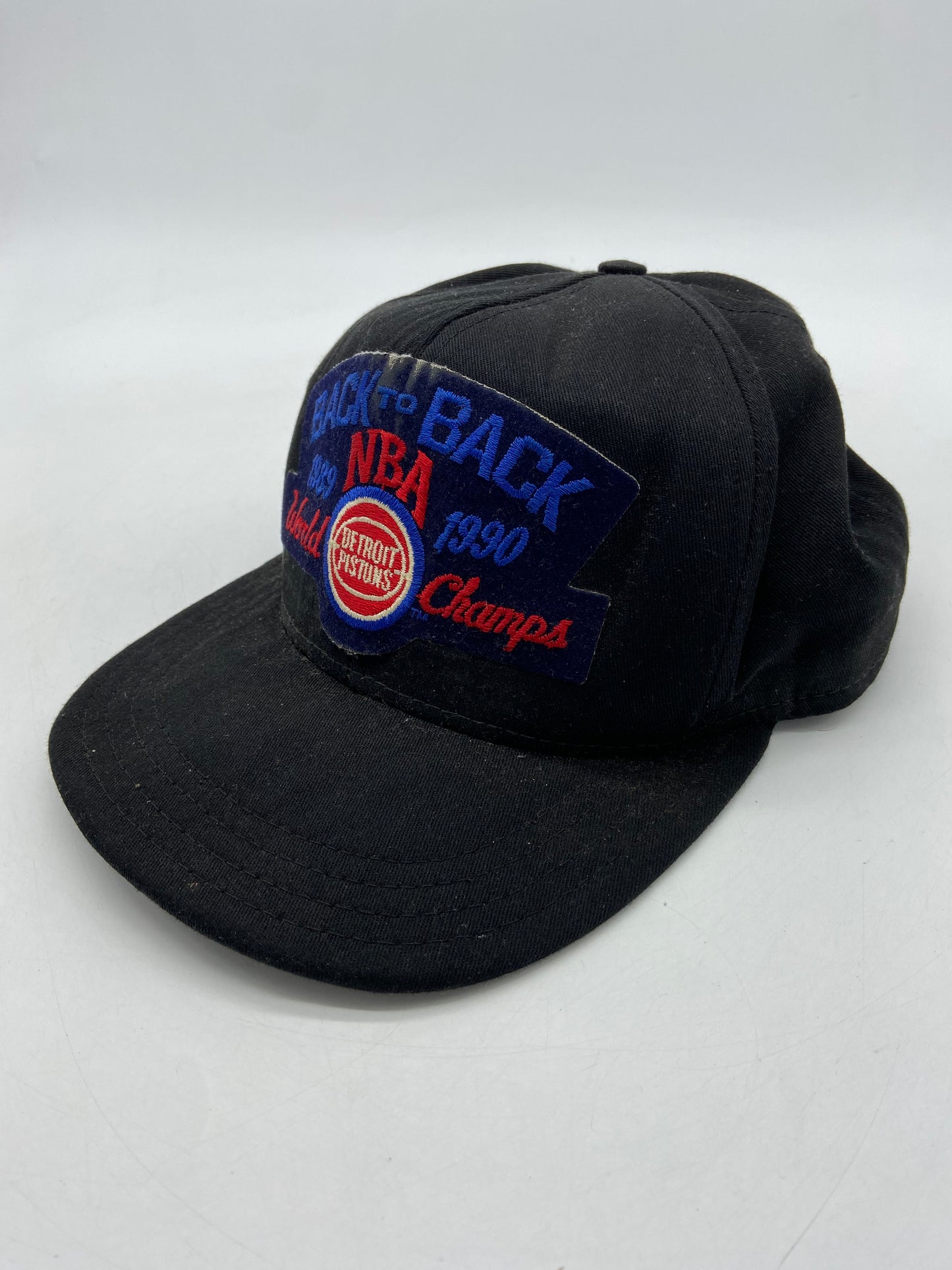 VTG Detroit Pistons 1990 B2B Champion Snapback