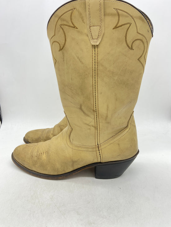 Used Light Wash Cowboy Boot Size 9.5D