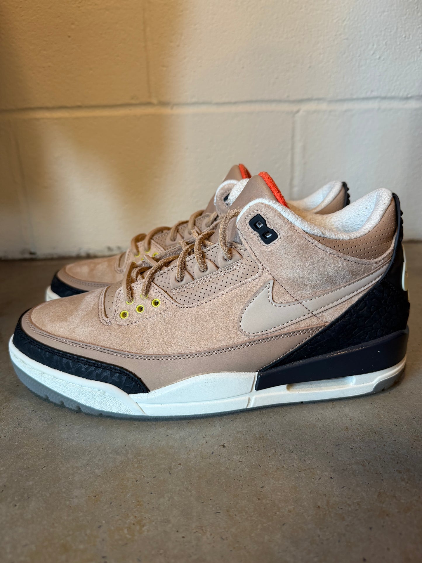 Preowned Air Jordan 3 Retro JTH NRG Bio Beige Sz 9.5M/11W