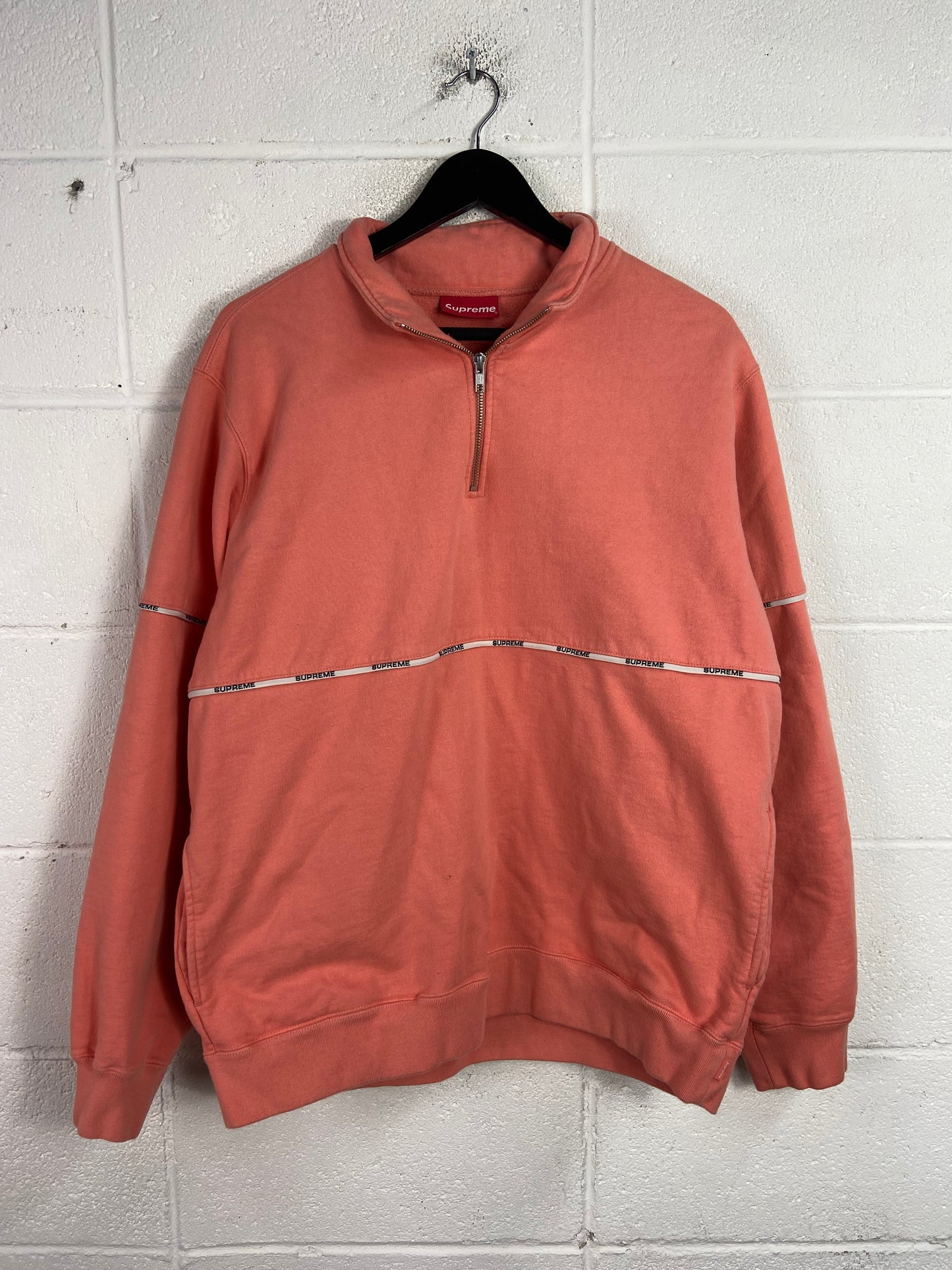 Pink Supreme Quarter-Zip Sz L