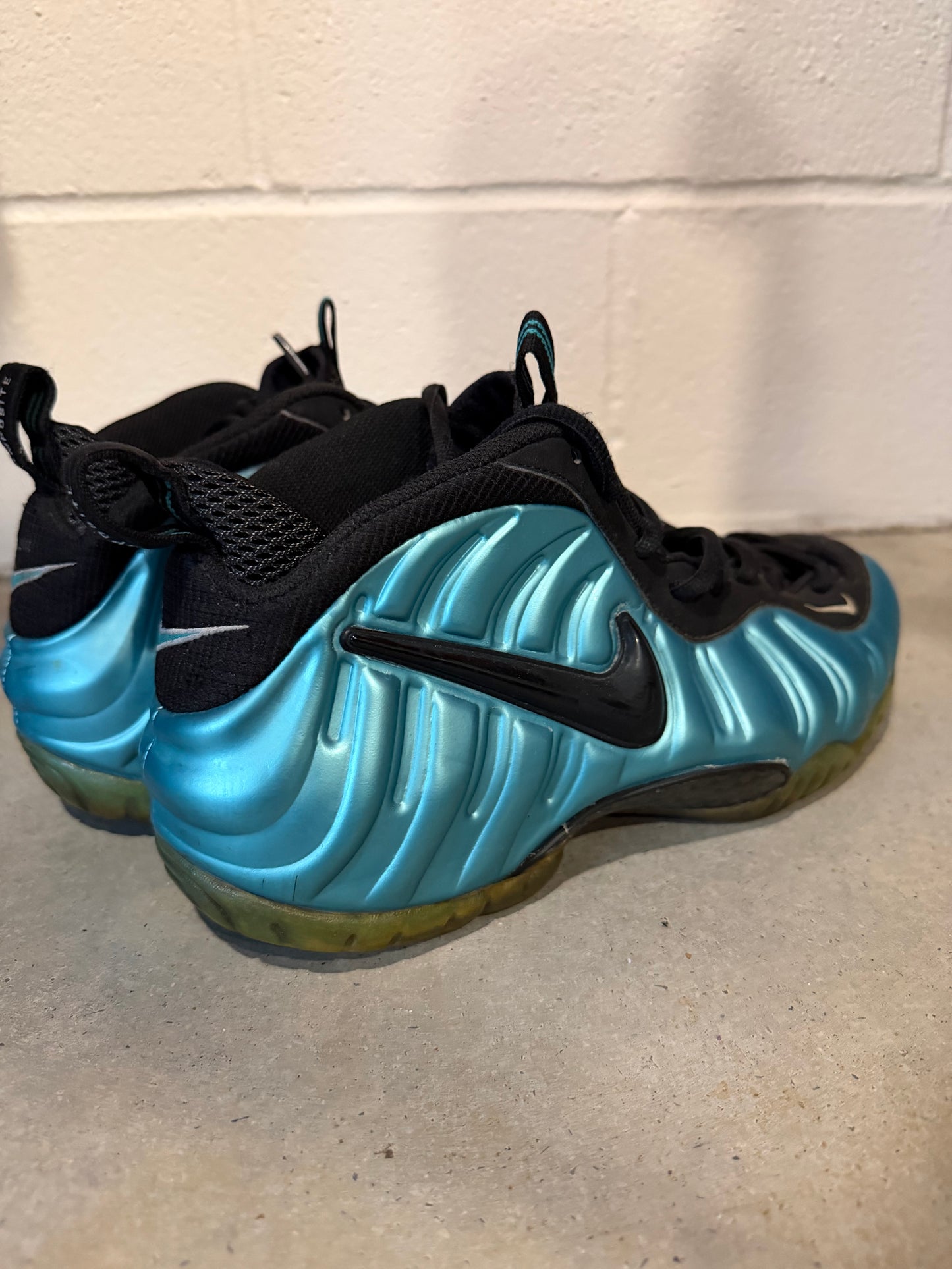 Nike Air Foamposite Pro 'Electric Blue' 2011 Sz 11M/12.5W