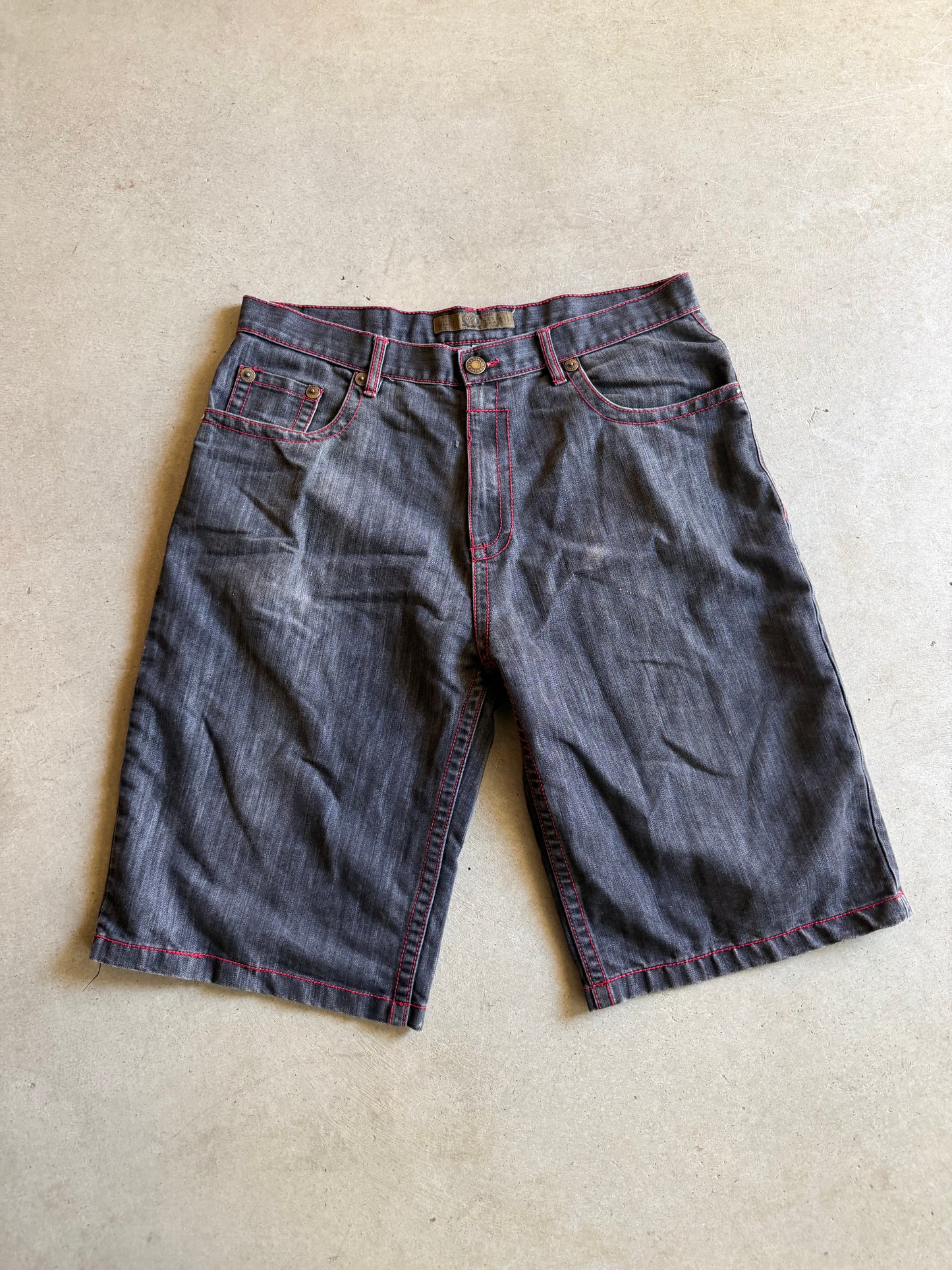Design Lab Premium Red/Black Denim Jorts Sz 40