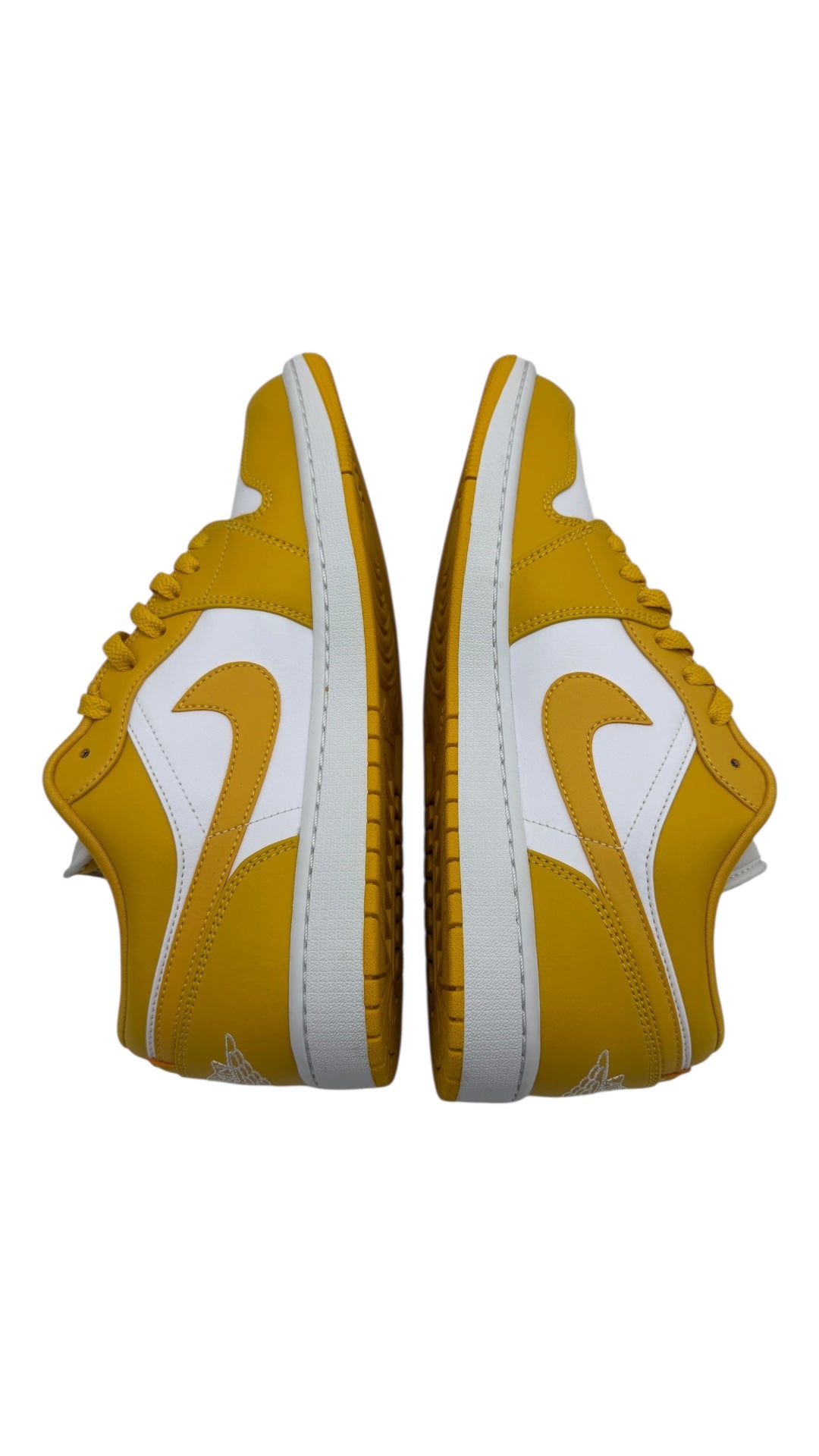 Preowned Air Jordan 1 Low Pollen Sz 13M/14.5W 553558-171