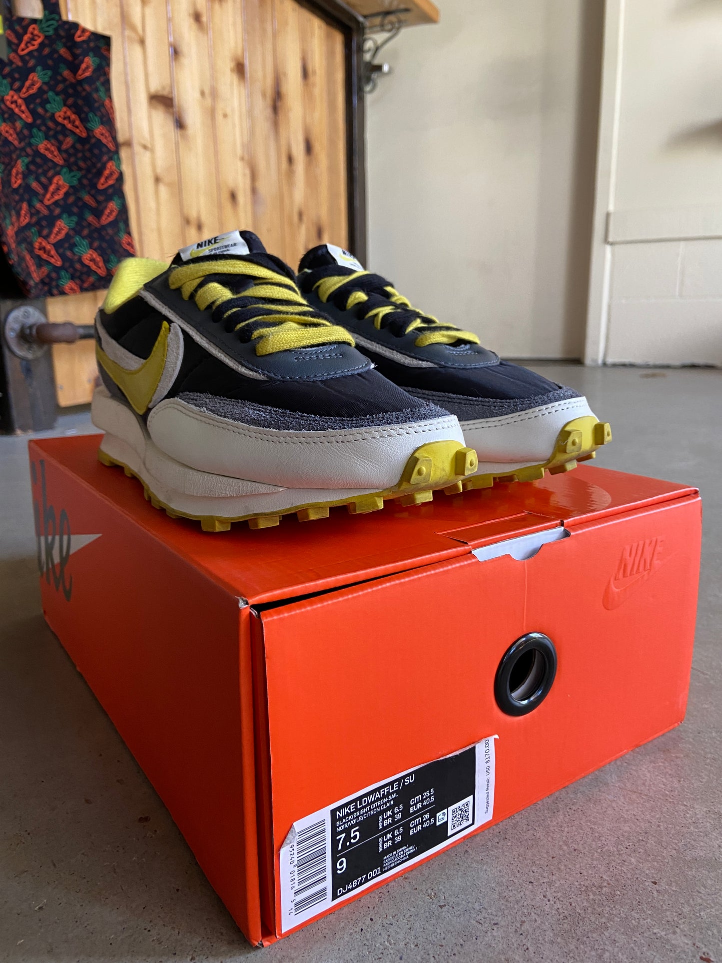 Preowned sacai x Undercover x Nike LDWaffle 'Bright Citron' Sz 7.5W/9M