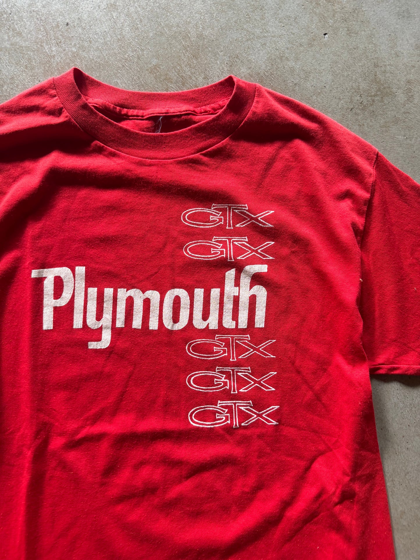 VTG Plymouth GTX Red Tee Sz M