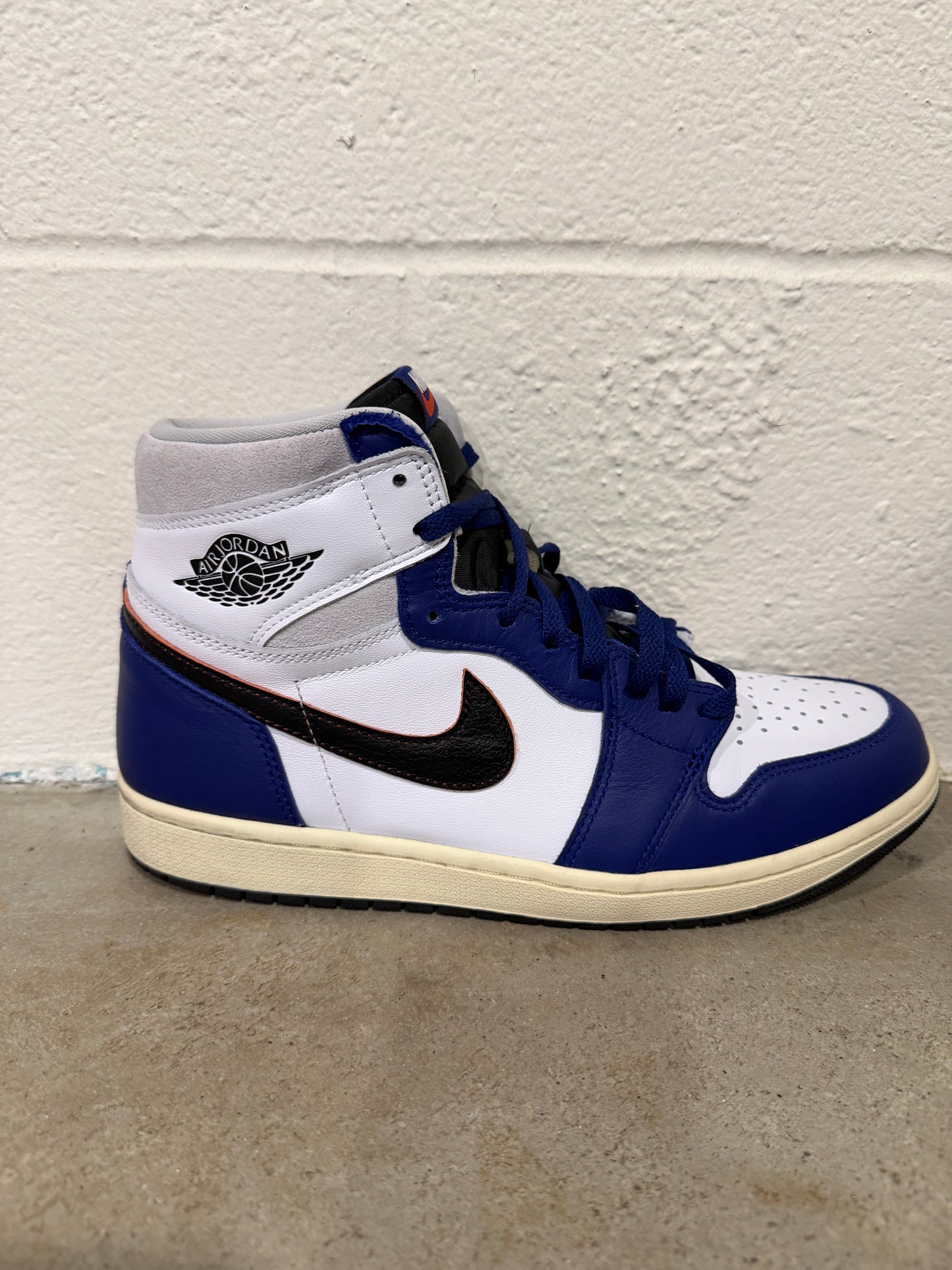 Preowned Air Jordan 1 Retro High OG 'Rare Air - Deep Royal Blue' Sz 10.5M/12W DZ5485-100
