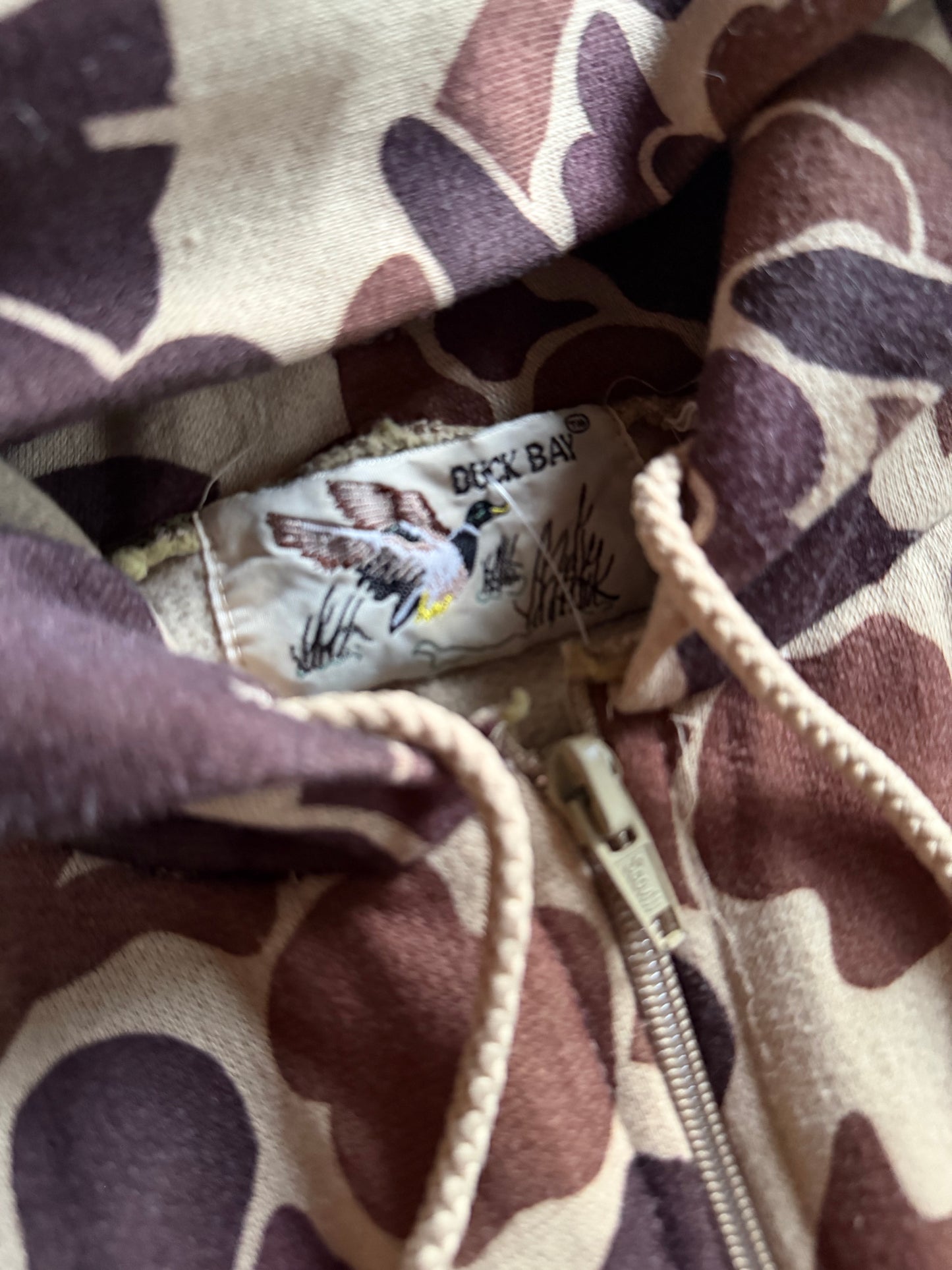 VTG Duck Bay Desert Camo Zip Up Hoodie Sz L