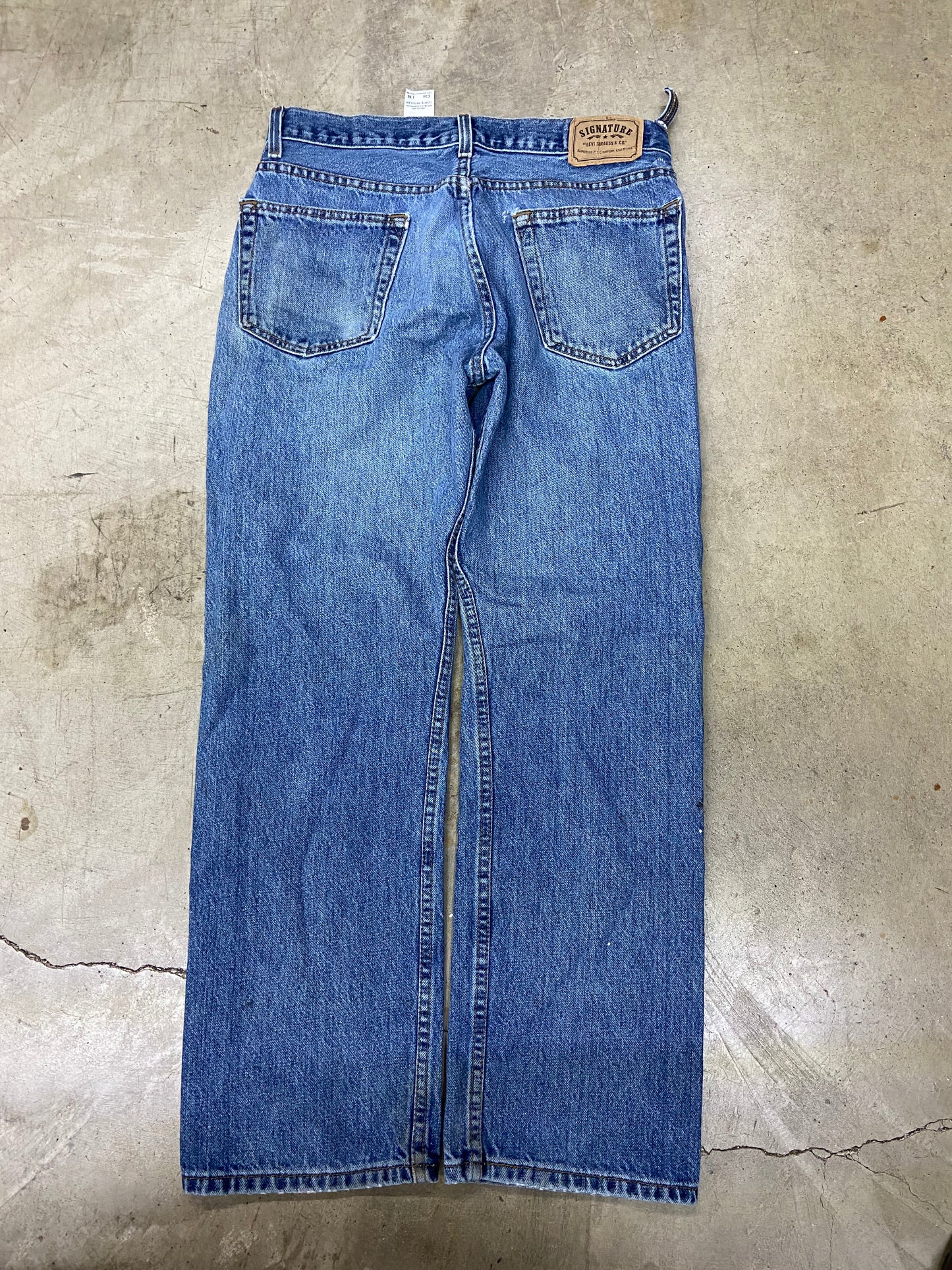 Signature Regular Fit Levi's Denim Jeans Sz 34x30