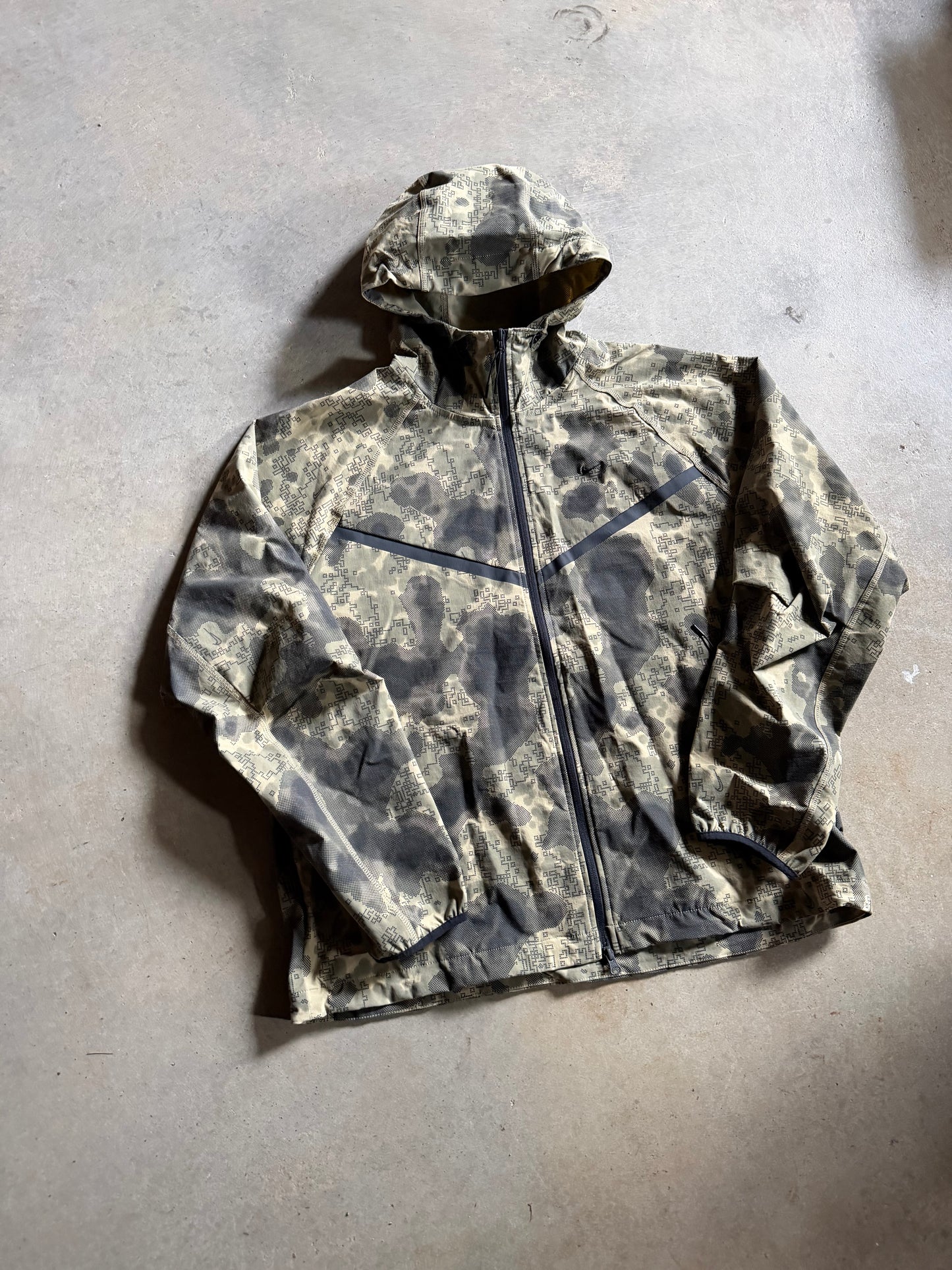 Nike Green Tech Camo Zip Up Hoodie Sz L