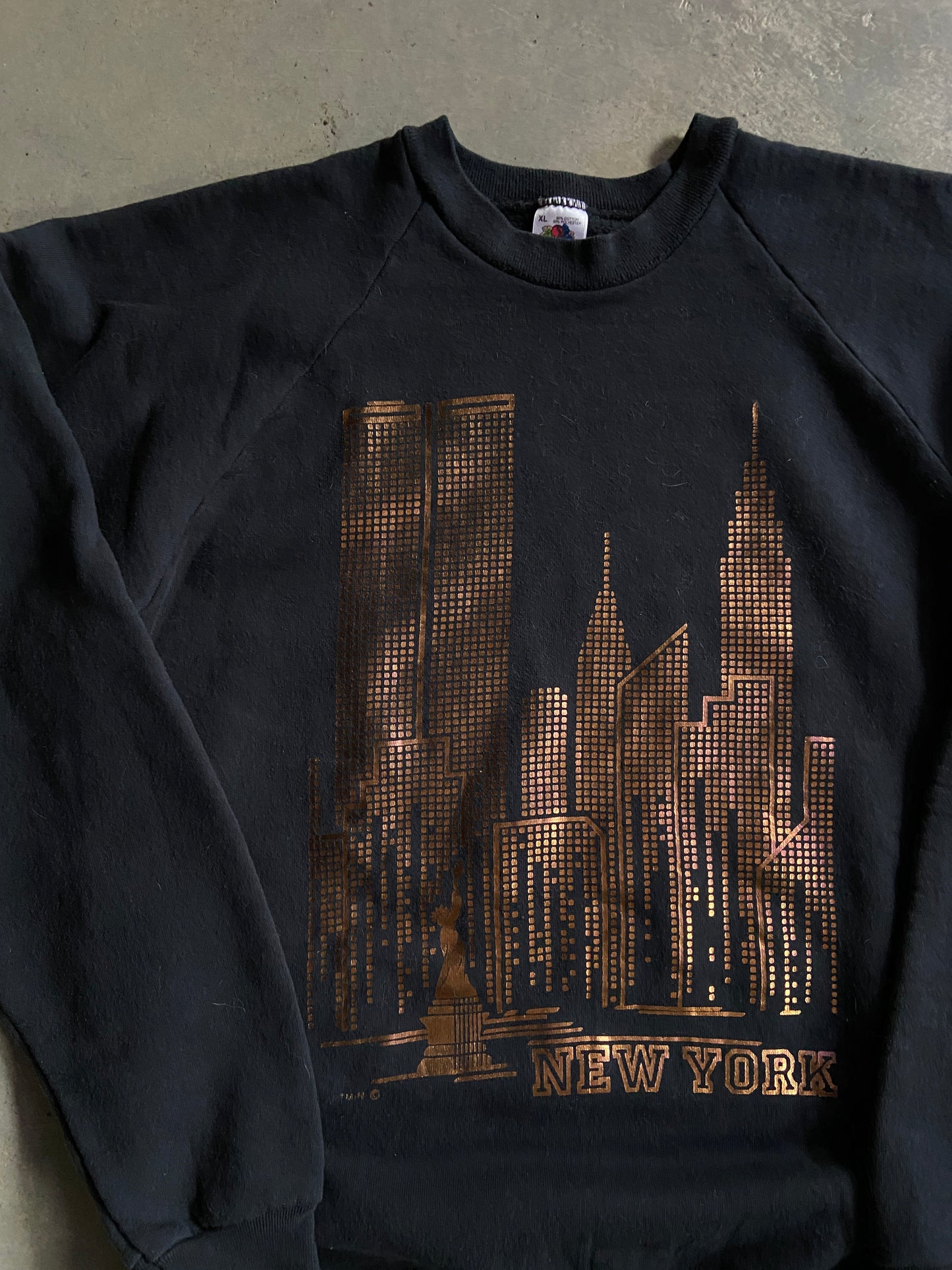 VTG New York Gold Twin Towers Sweatshirt Sz L/XL