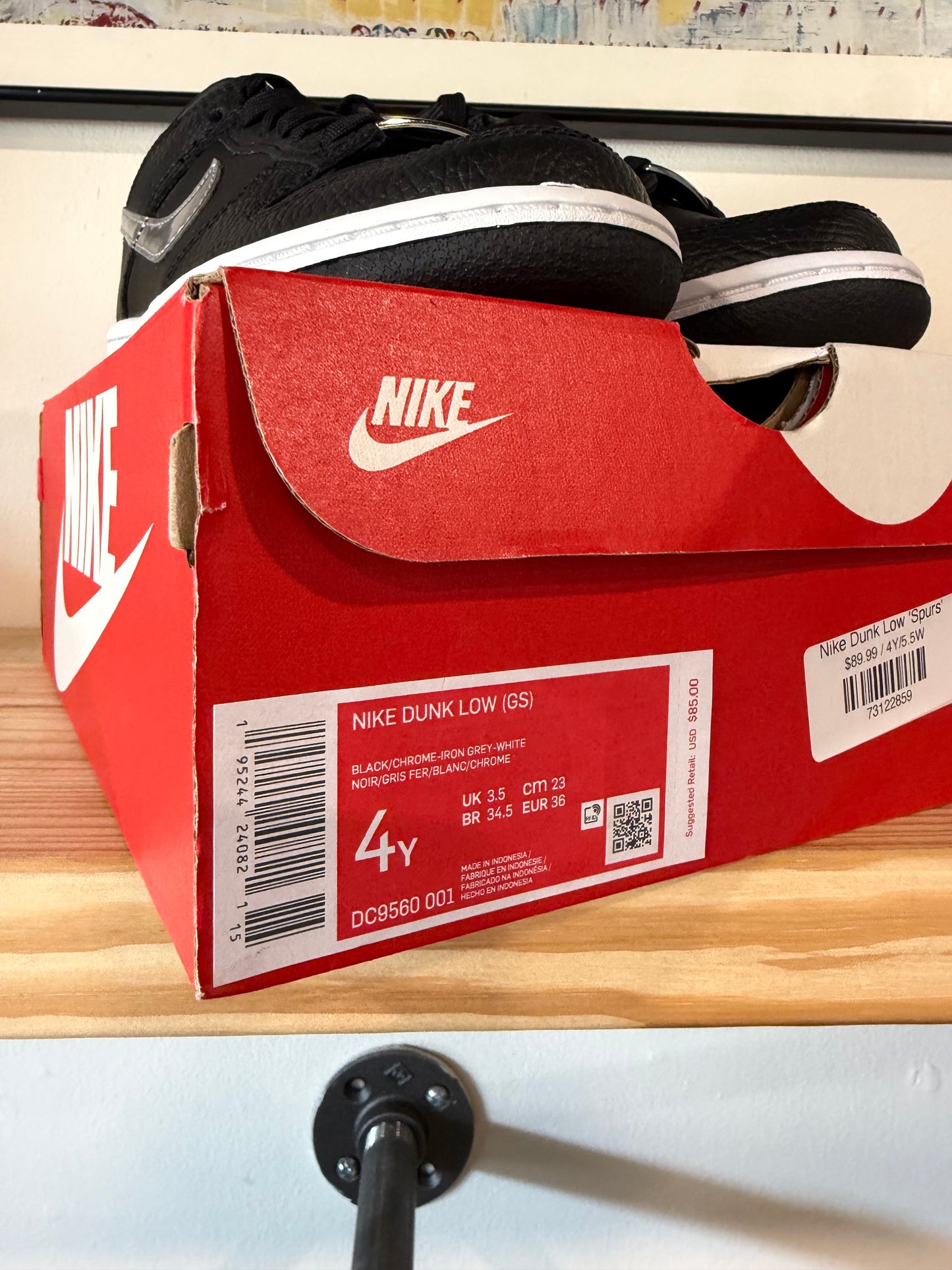 Nike Dunk Low 'Spurs' Size 4Y