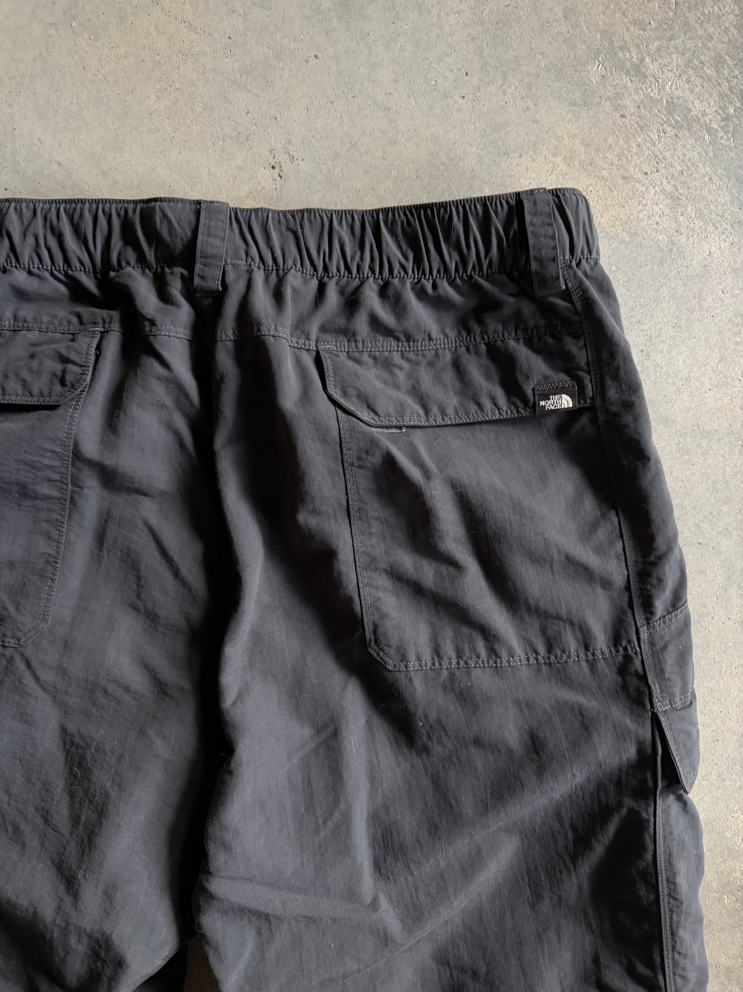 The North Face Gray Tech Pants Sz 38x30