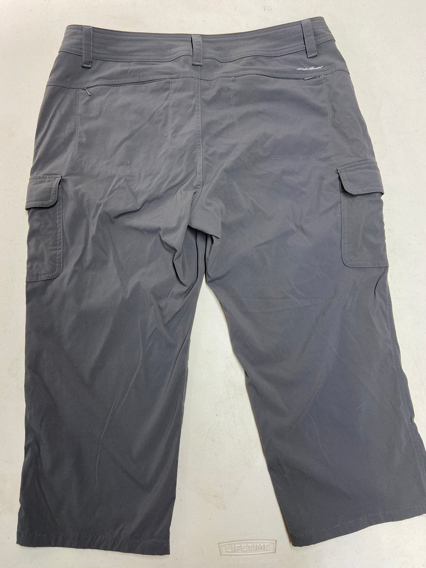 VTG Wmns Eddie Bauer Outdoor Hiking Cargo Capris Sz 14