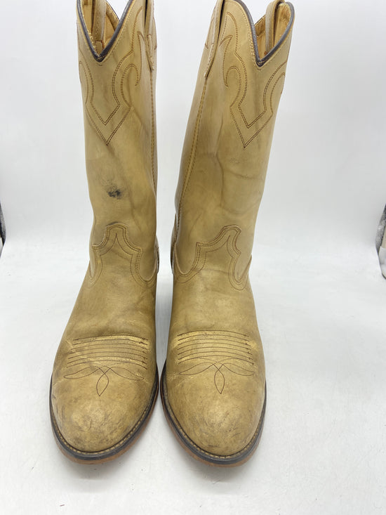 Used Light Wash Cowboy Boot Size 9.5D