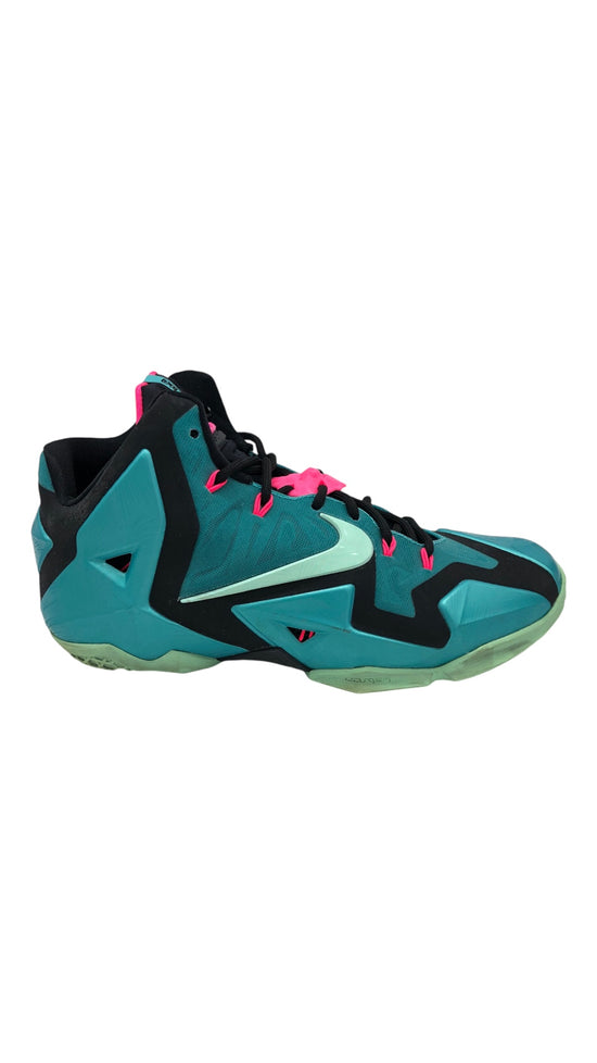 Preowned Nike LeBron 11 South Beach Sz 10M/11.5W 616175-330