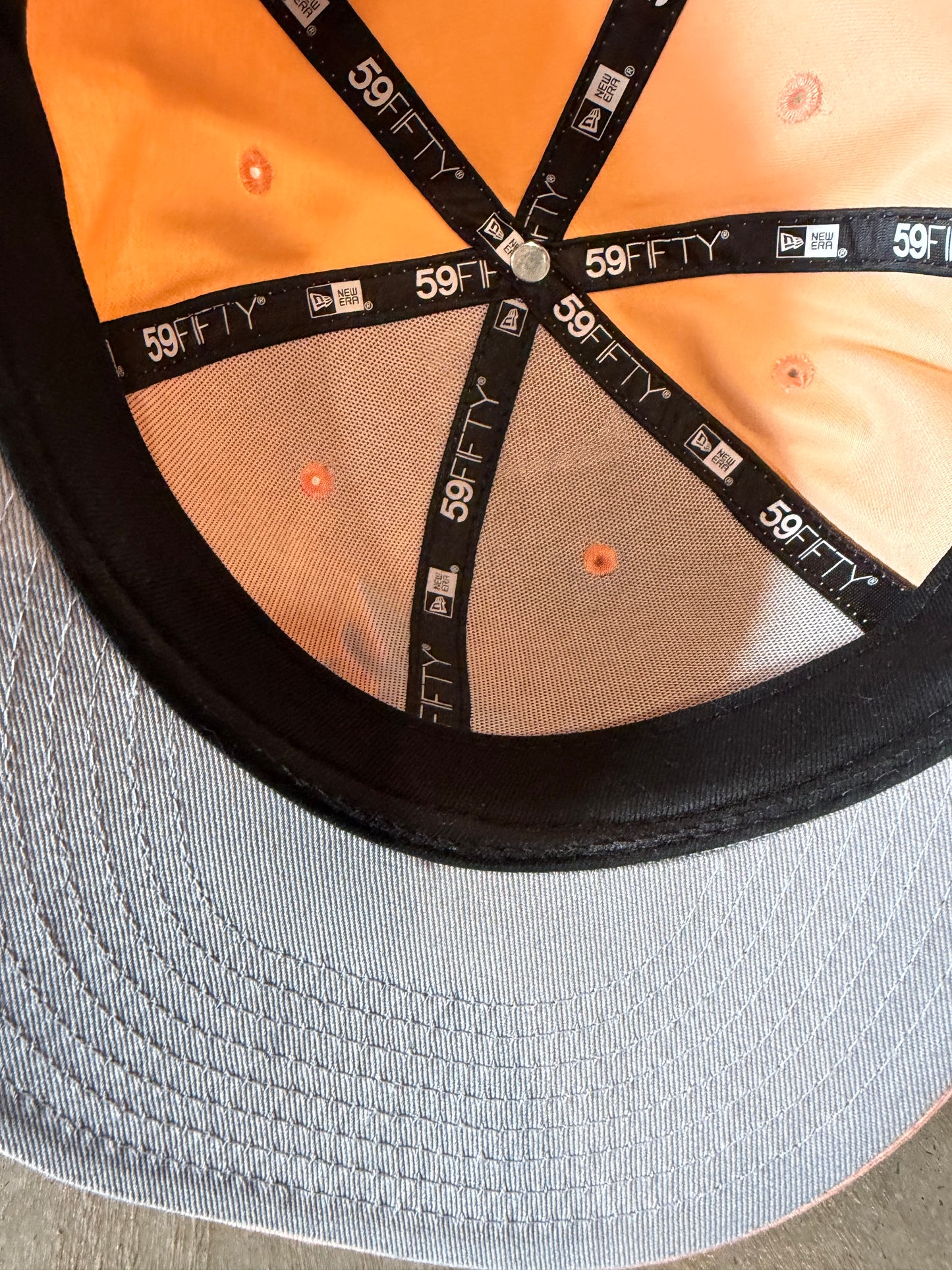 New Era Atlanta Braves Peach Fitted Hat Sz 7 3/8