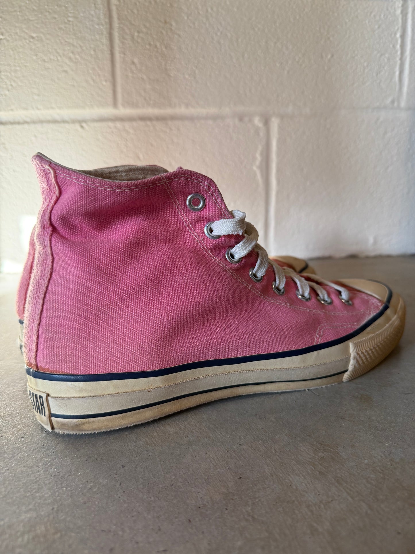 Vintage Converse Pink High Top Made In USA Sz 9M/10.5W