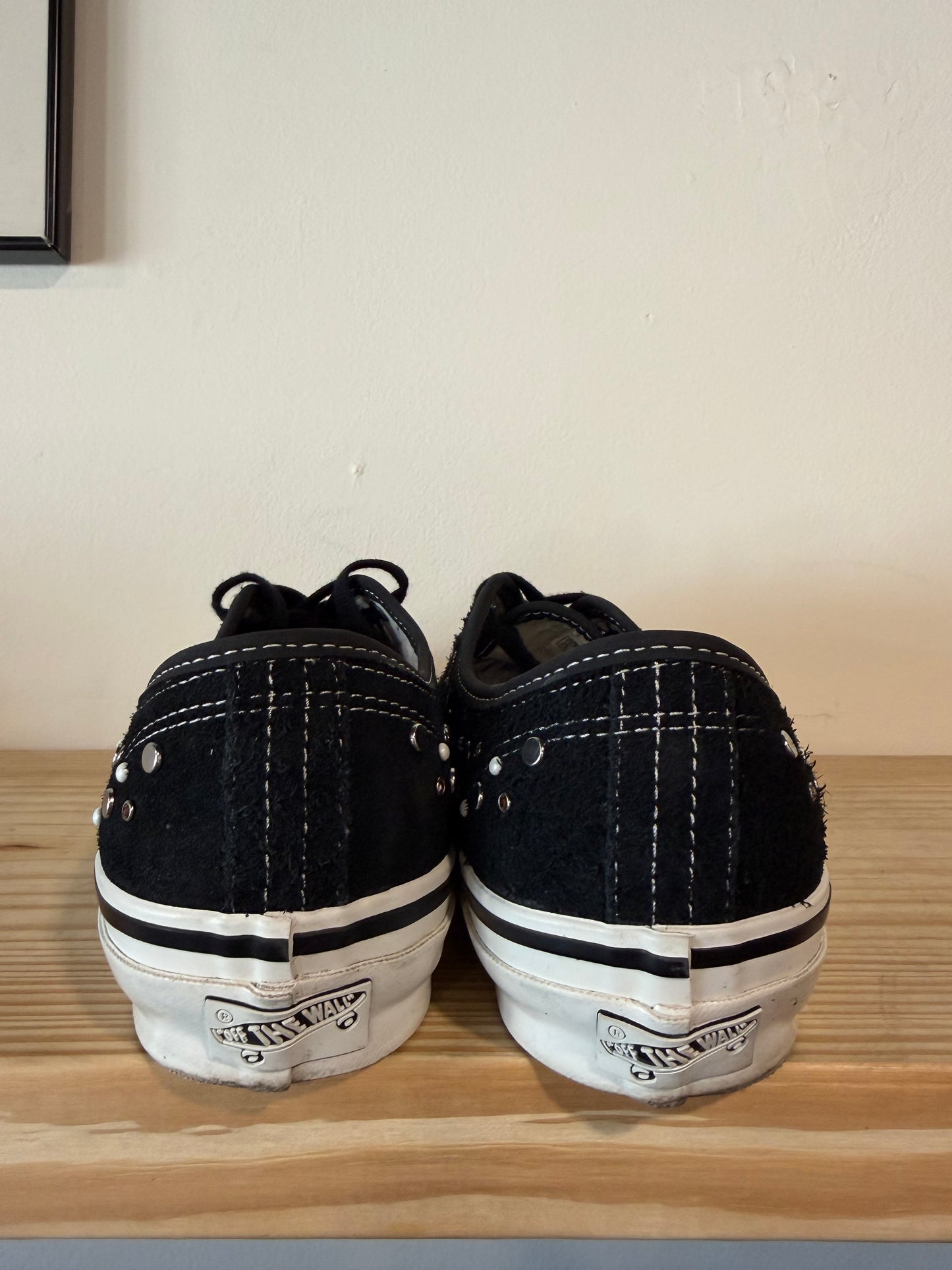 Preowned Vans Nocturnal Crystal Shoes Size 10.5M/12W