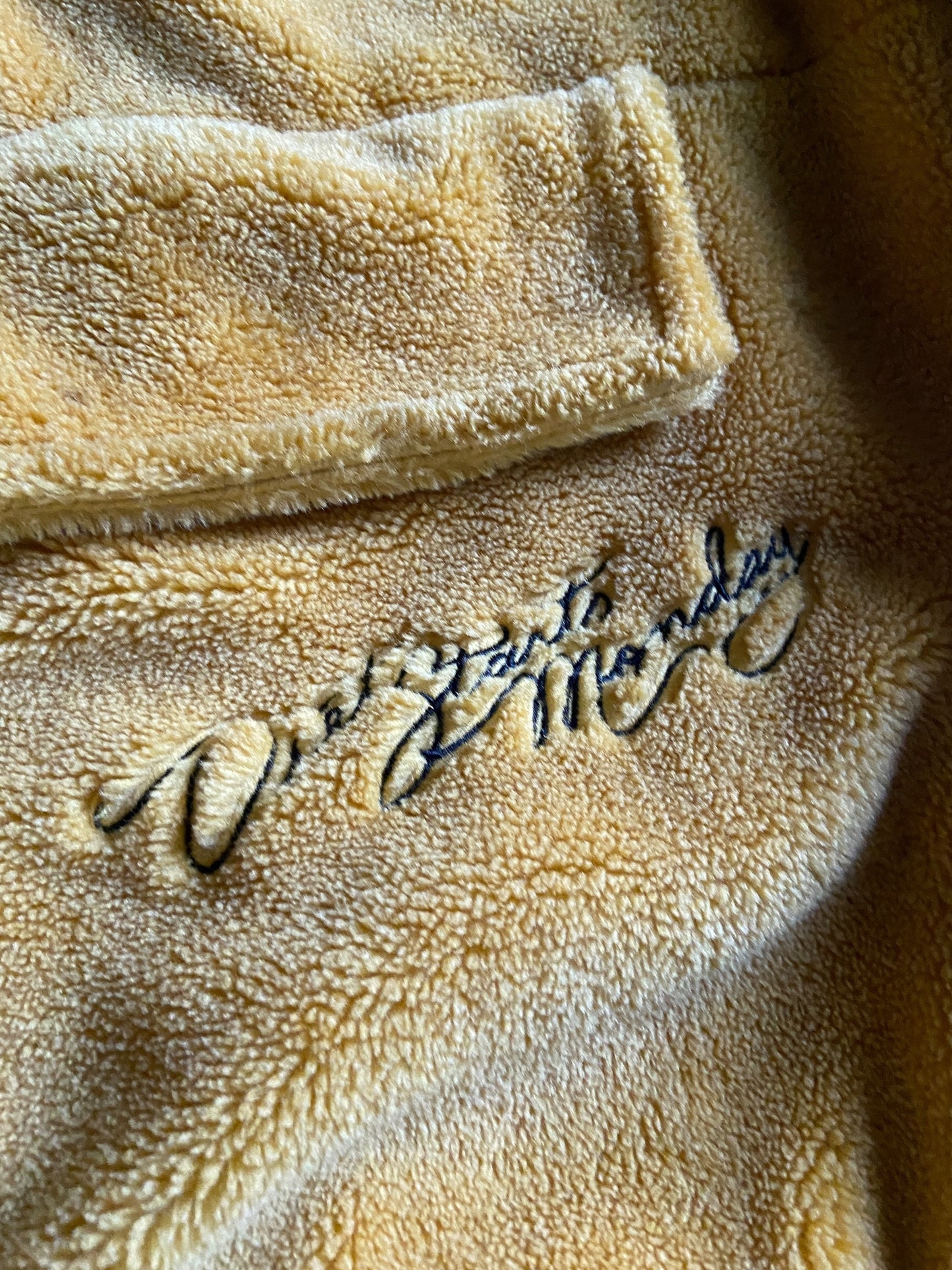 Preowned Diet Starts Monday Fleece Jacket Sz M