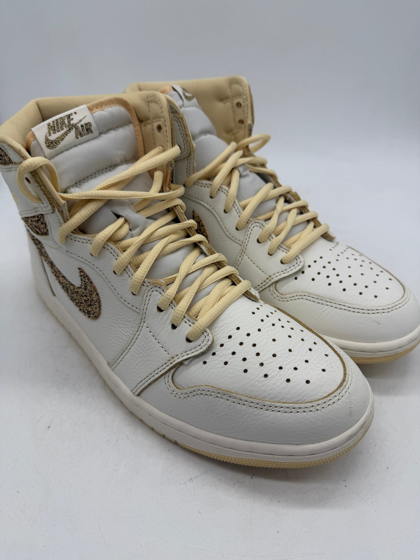 Preowned 2023 Air Jordan 1 Retro High OG Craft 'Vibrations of Naija' Sz 10.5M/12W FD8631-100