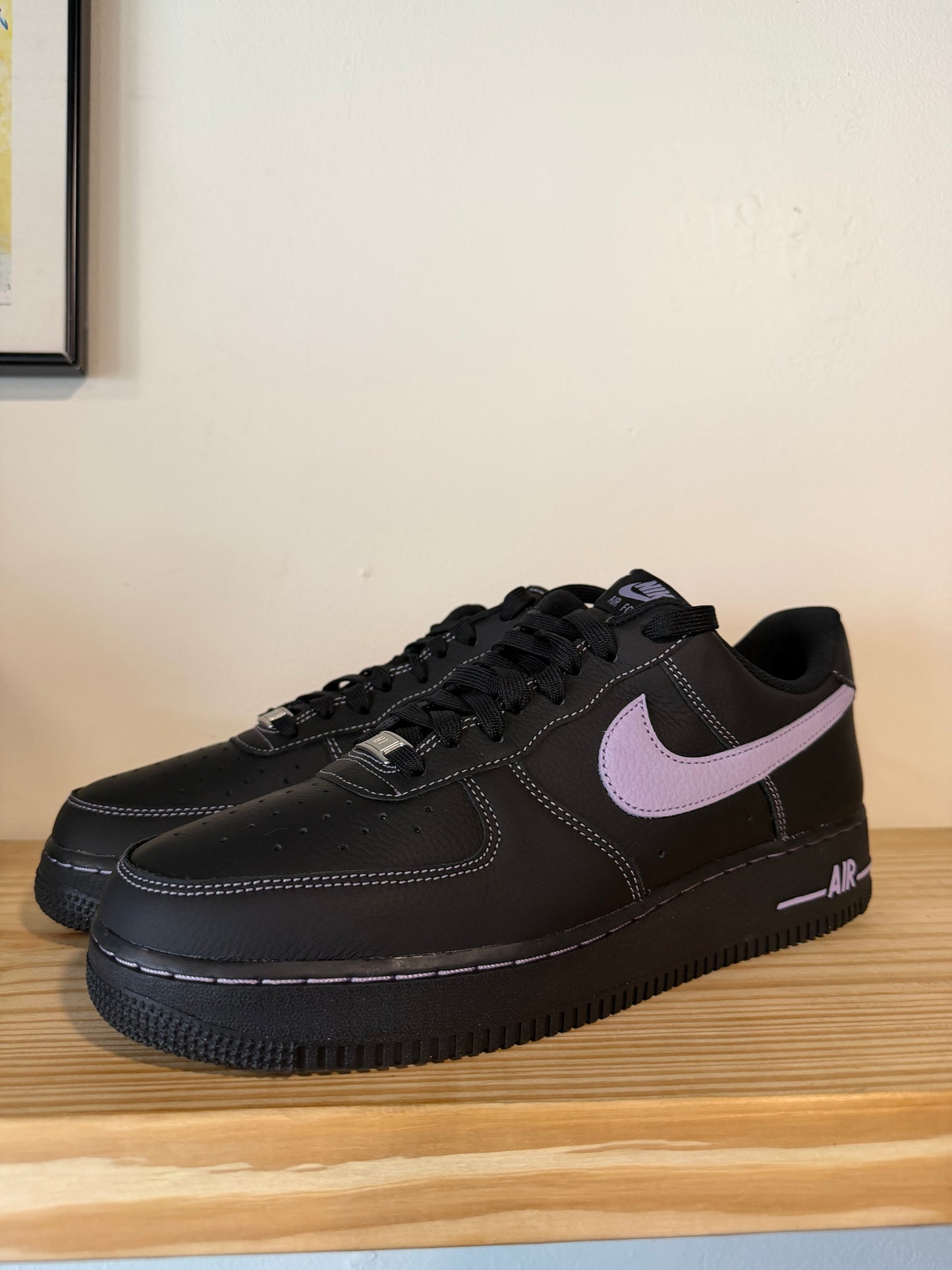 Preowned Nike Air Force 1 Low '07 LV8 Hydrangeas Black Sz 10.5M/12W