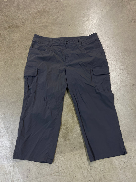 VTG Wmns Eddie Bauer Outdoor Hiking Cargo Capris Sz 14