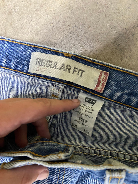 VTG Levi's 505 Lightwash Denim Sz 34x32