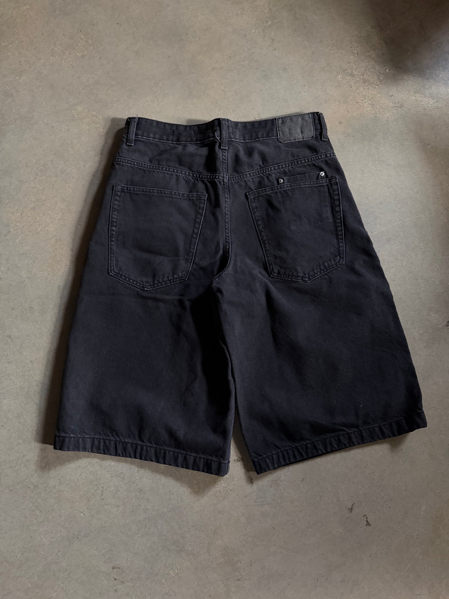 Cotton On Y2K Super Wide Black Jorts Sz 32