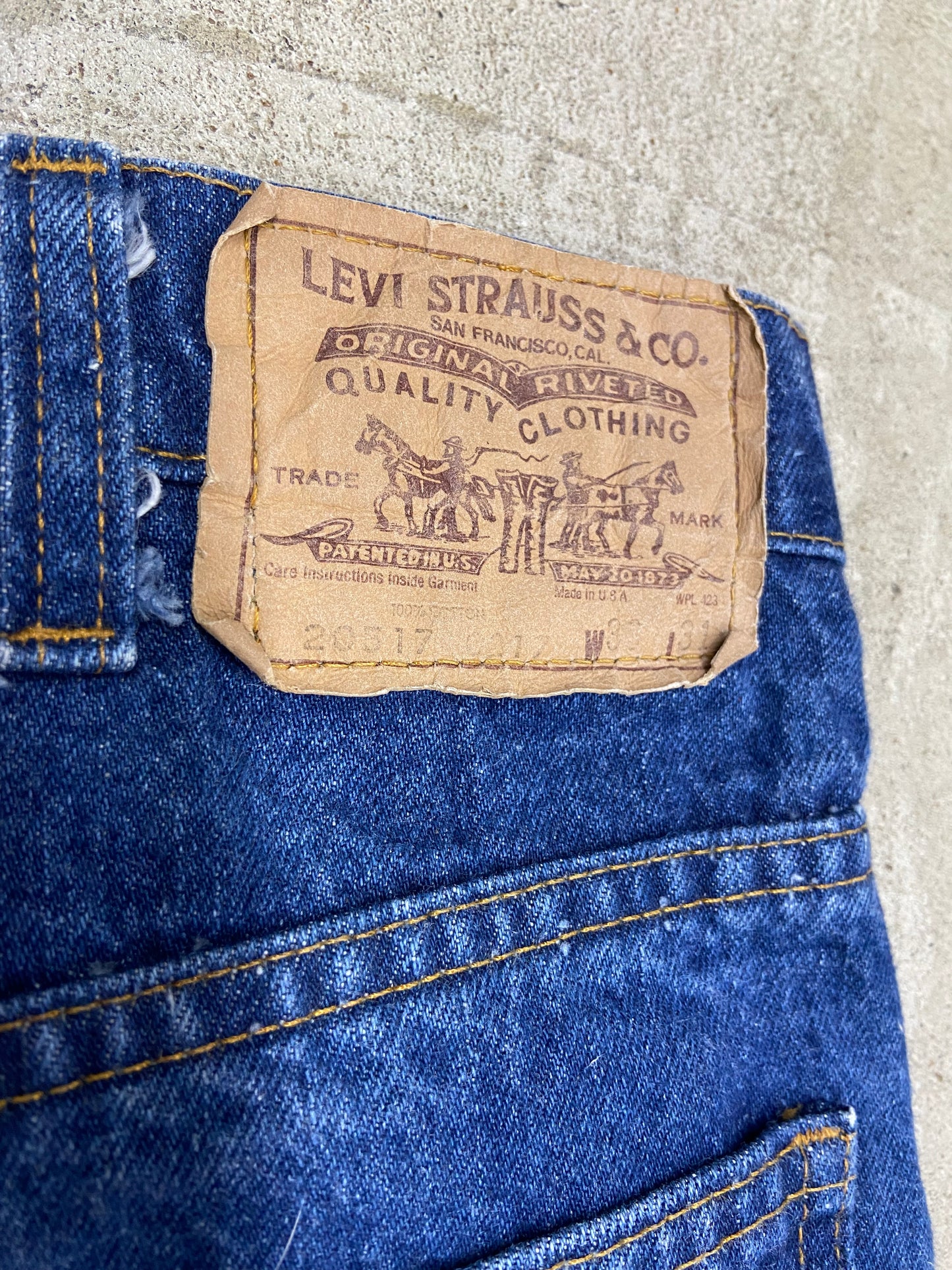 VTG Levi's 517 Bootcut Orange Tab Cropped Denim Jeans Sz 36x27