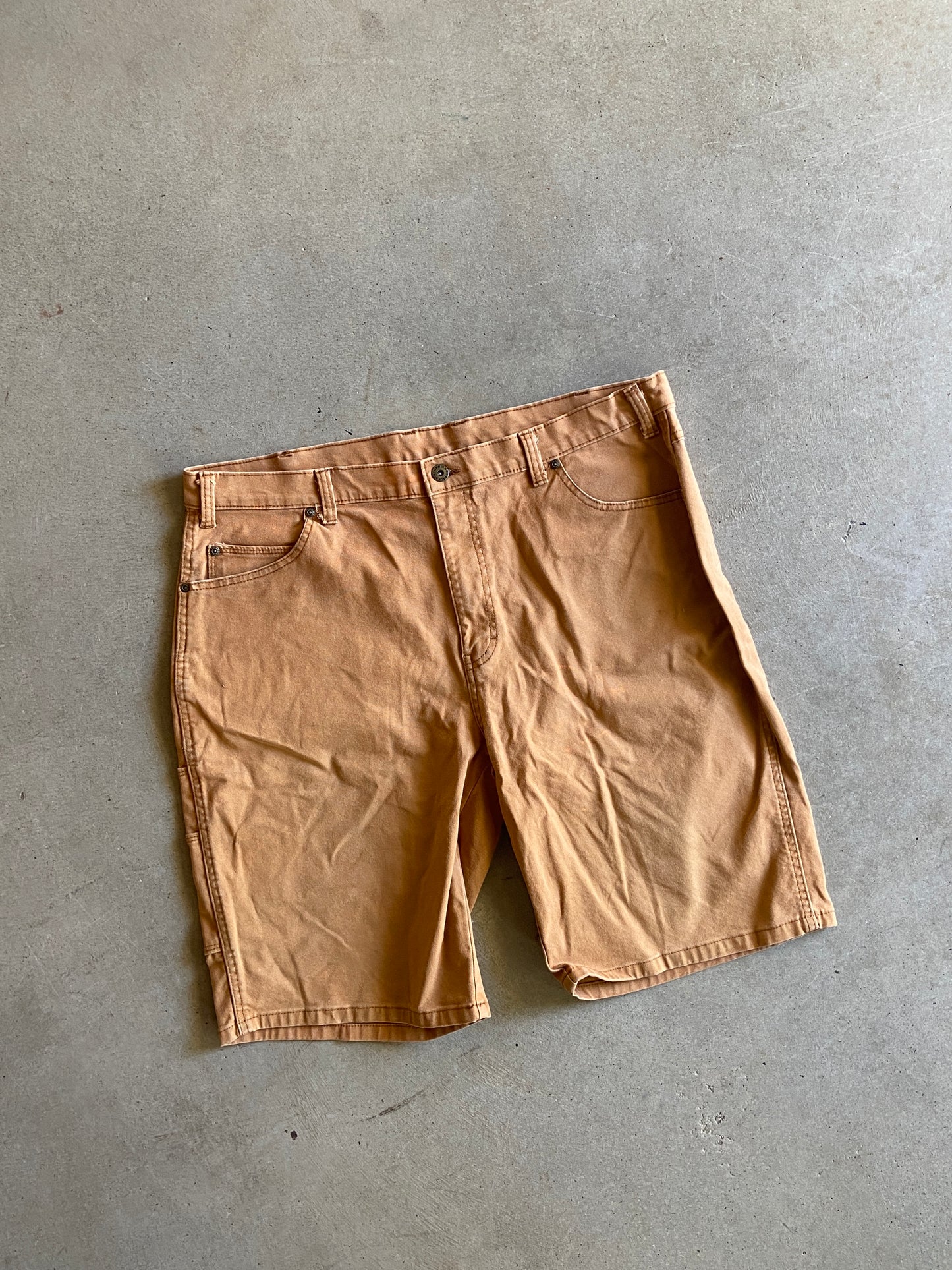 Dickies Tan Shorts Sz 40